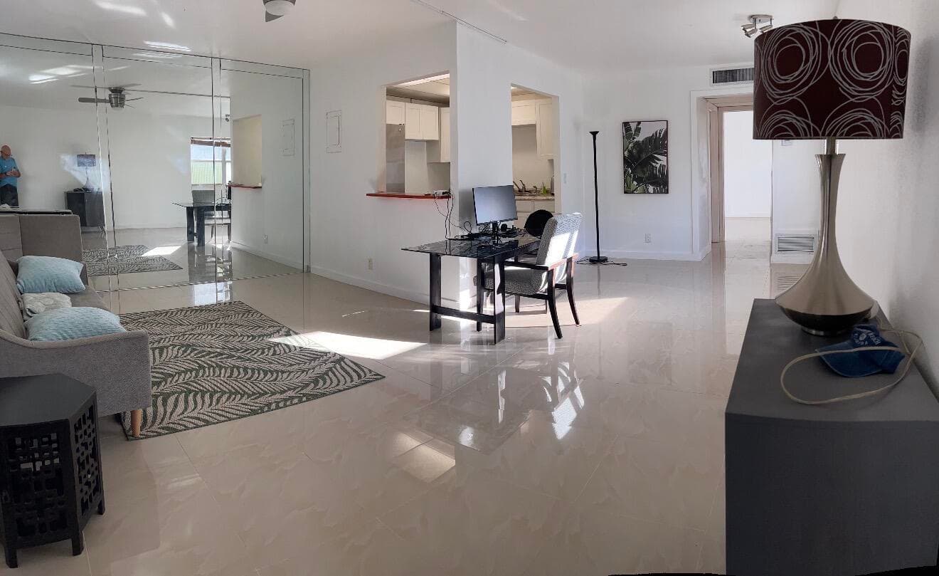 686 Brittany Drive O, Delray Beach, FL 33446 — photo 2 of 22