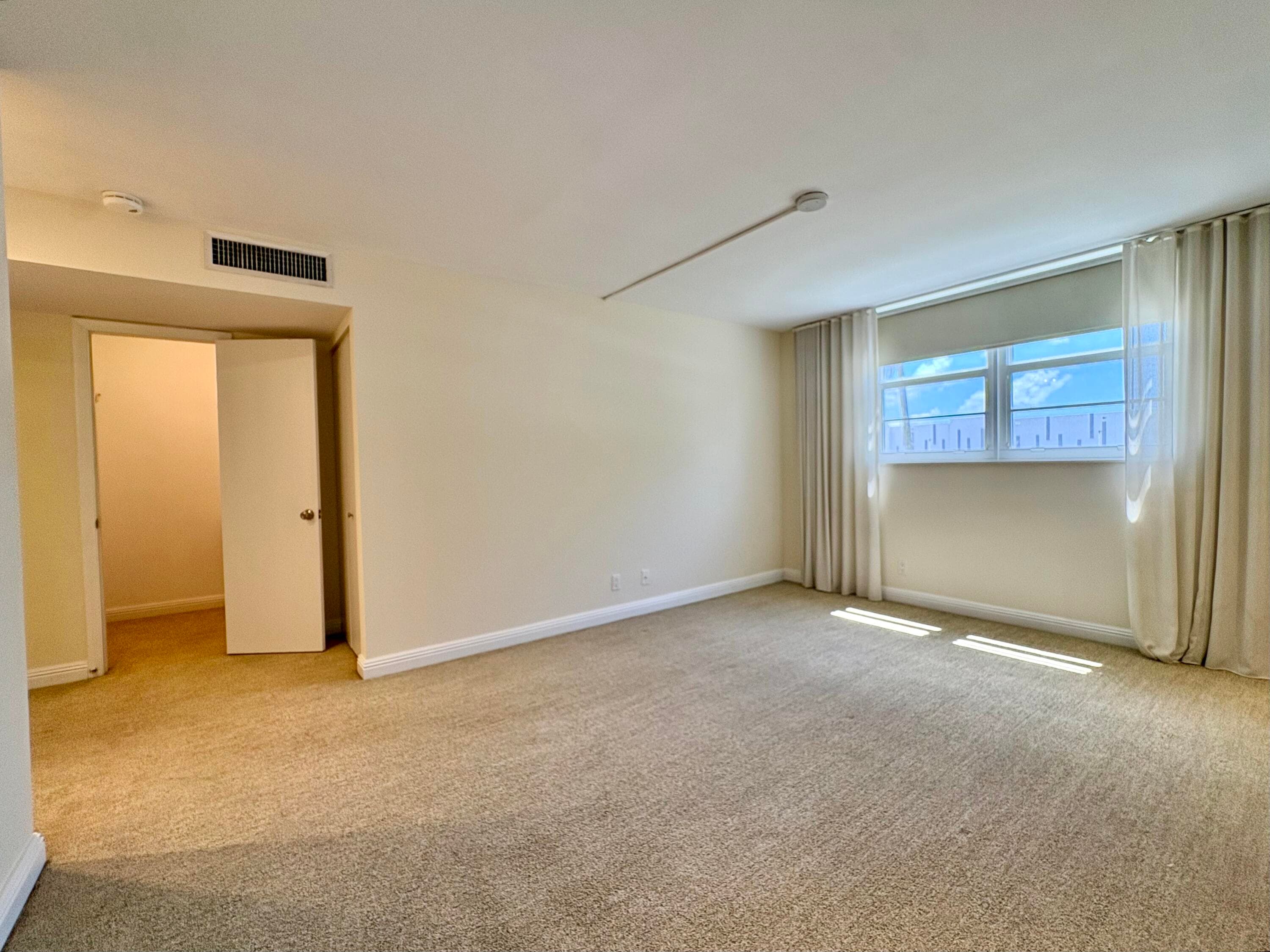 5700 NW 2nd Avenue 203, Boca Raton, FL 33487 — photo 19 of 30