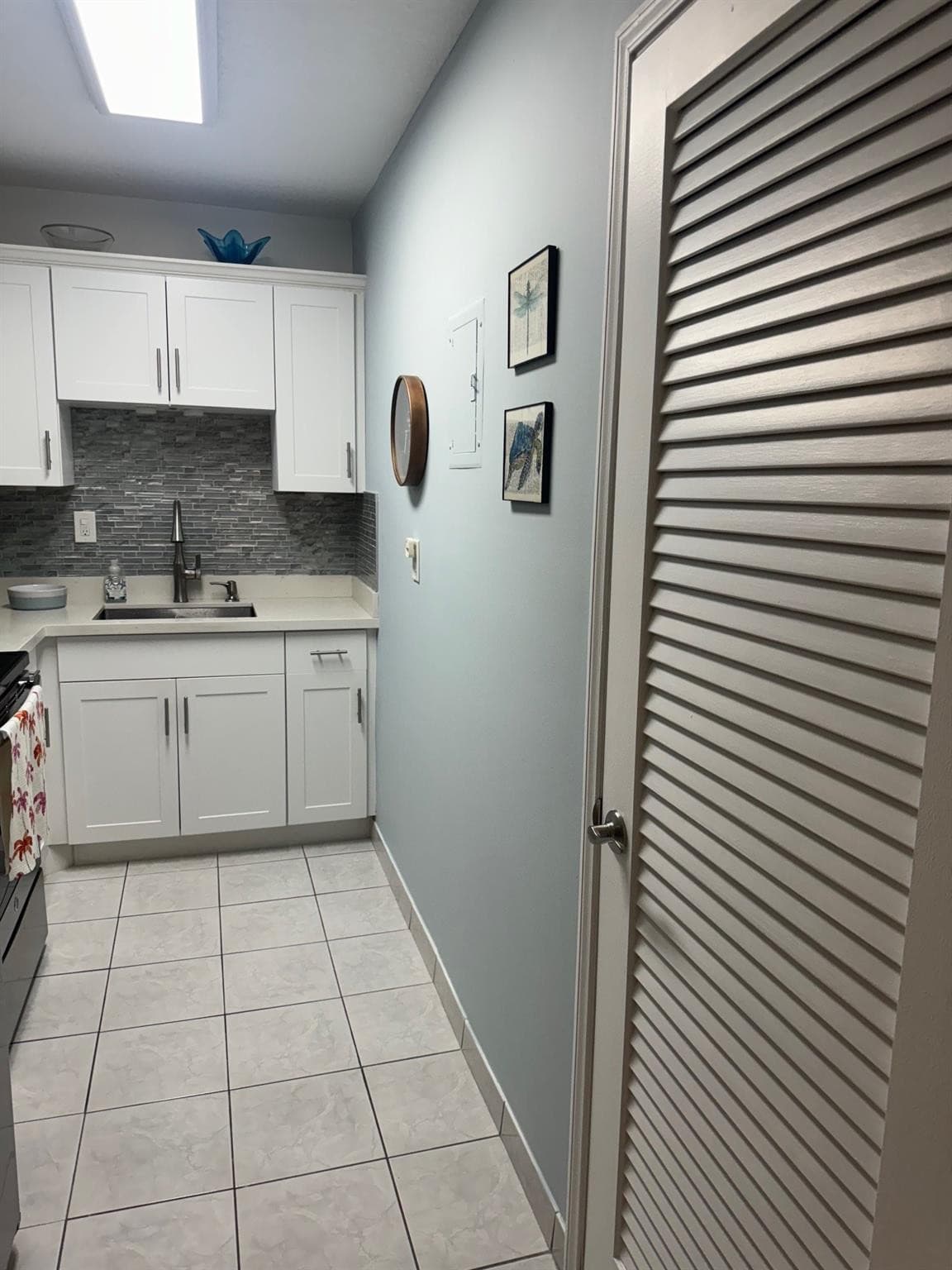 720 Orton Avenue 404, Fort Lauderdale, FL 33304 — photo 24 of 47