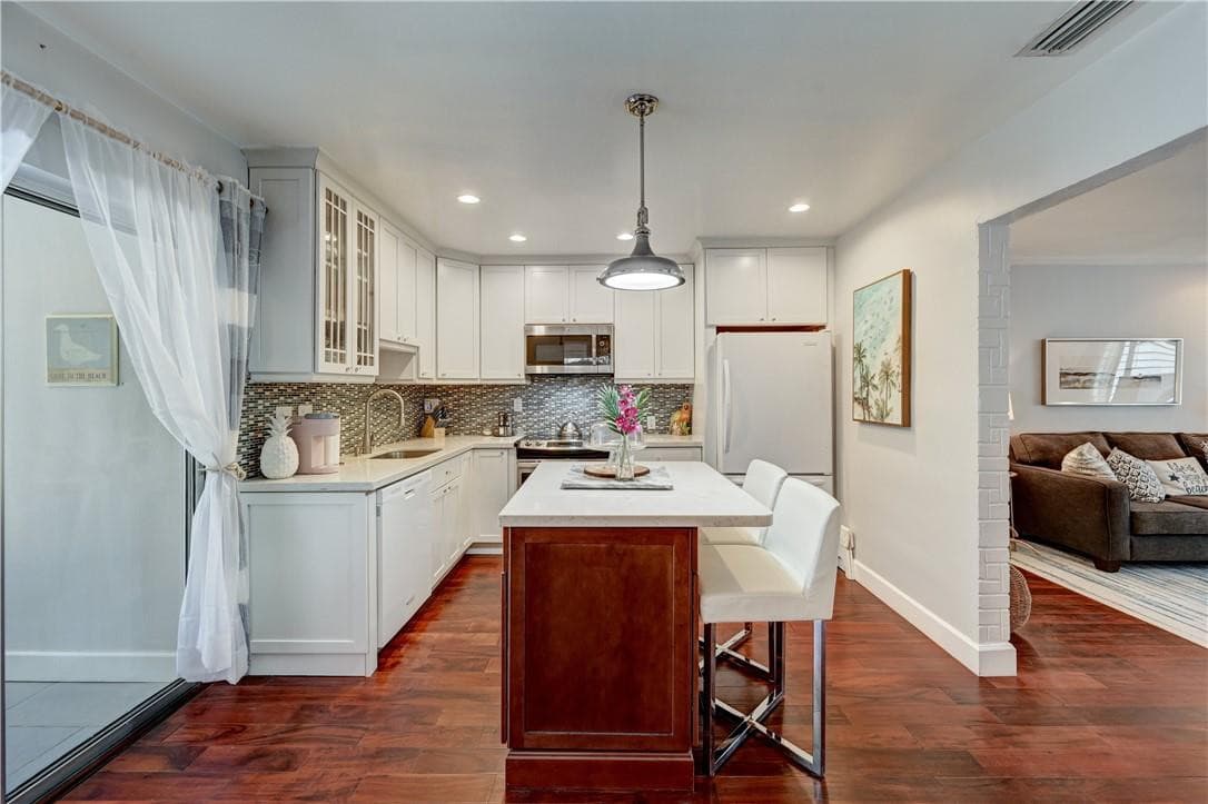 1844 SE 7th Street, Pompano Beach, FL 33060 — photo 4 of 64