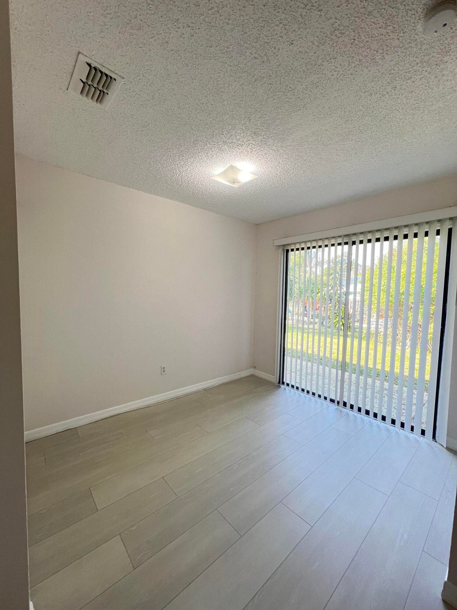 950 Louisiana Avenue, Sebastian, FL 32958 — photo 7 of 18