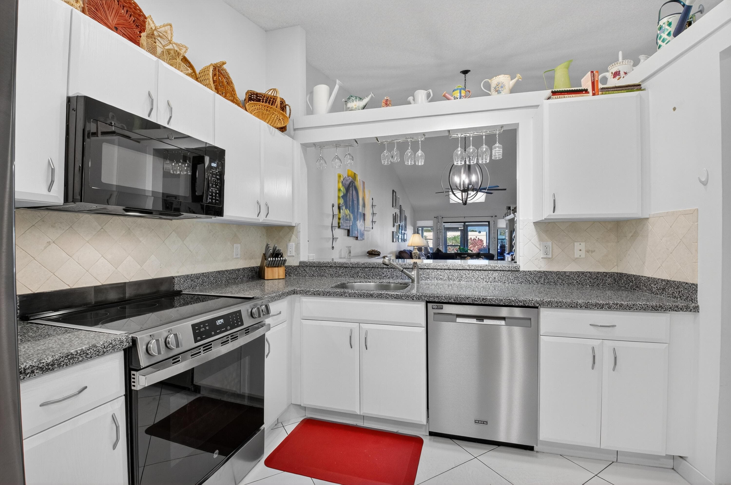 5893 Sunswept Lane B, Boynton Beach, FL 33437 — photo 1 of 58