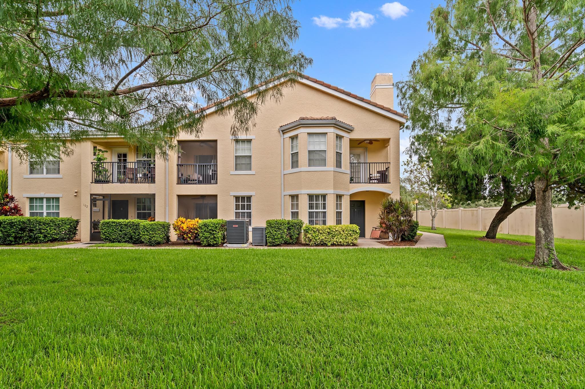 152 SW Peacock Boulevard 27-203, Port St. Lucie, FL 34986 — photo 1 of 34