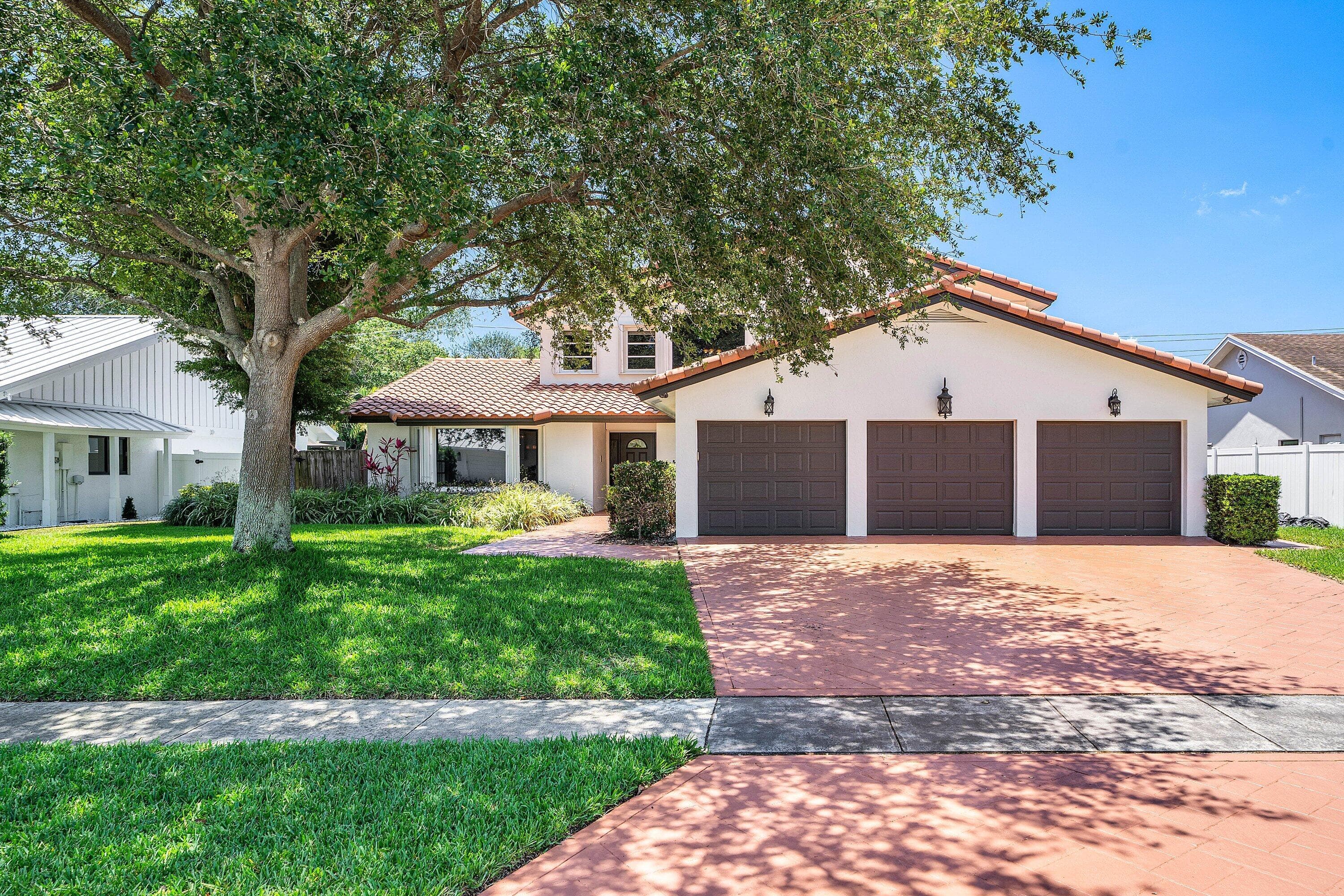 1560 SW 17th Street, Boca Raton, FL 33486 — photo 3 of 59