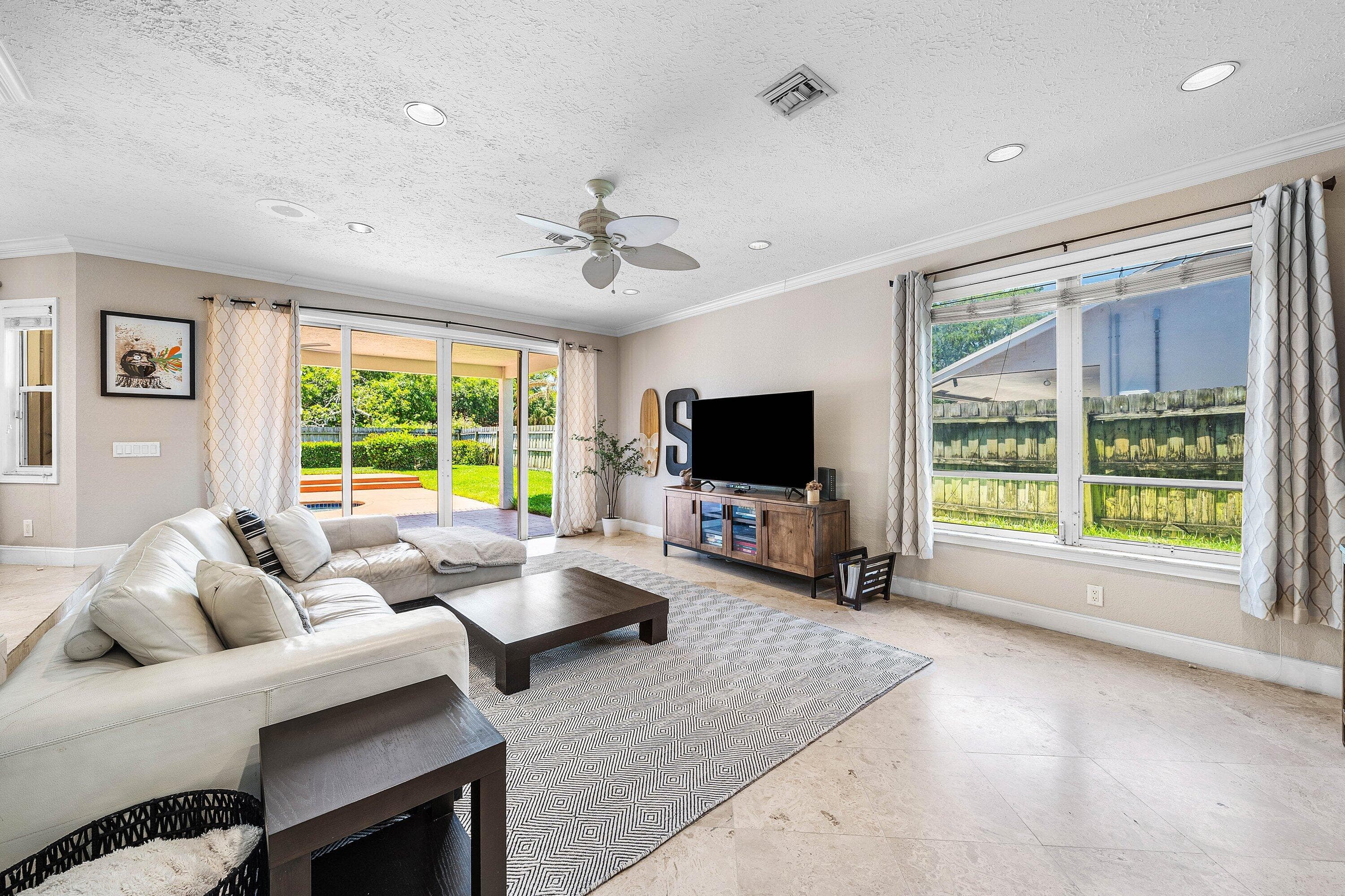 1560 SW 17th Street, Boca Raton, FL 33486 — photo 16 of 59