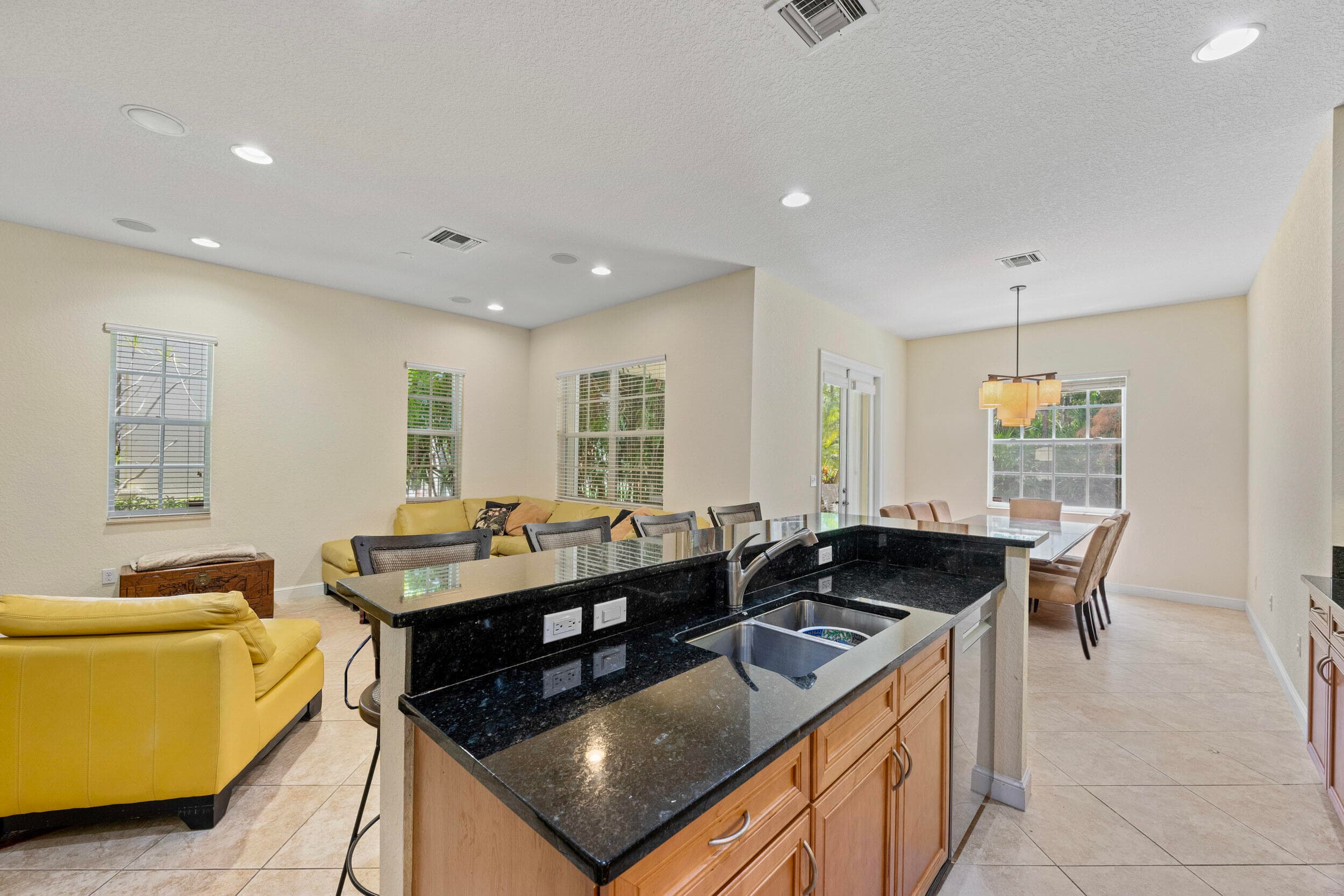 1043 Vintner Boulevard, Palm Beach Gardens, FL 33410 — photo 26 of 65