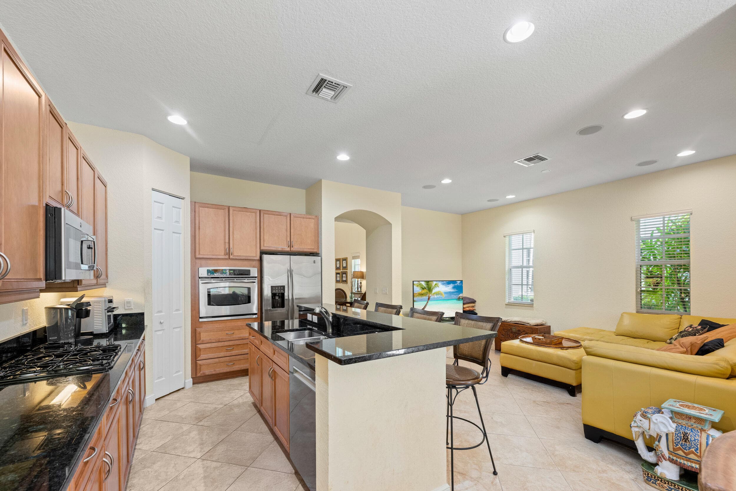 1043 Vintner Boulevard, Palm Beach Gardens, FL 33410 — photo 27 of 65