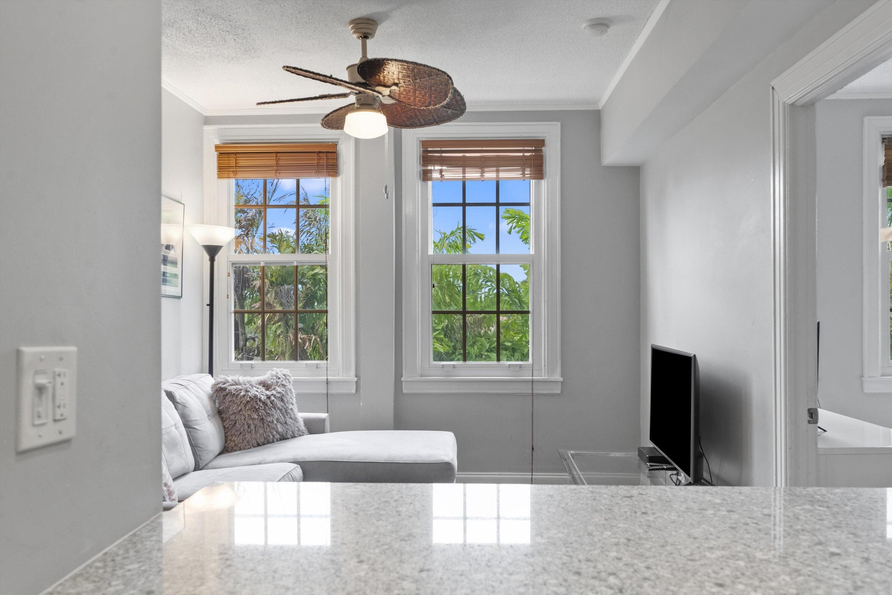 235 Sunrise Avenue 3232, Palm Beach, FL 33480 — photo 12 of 23