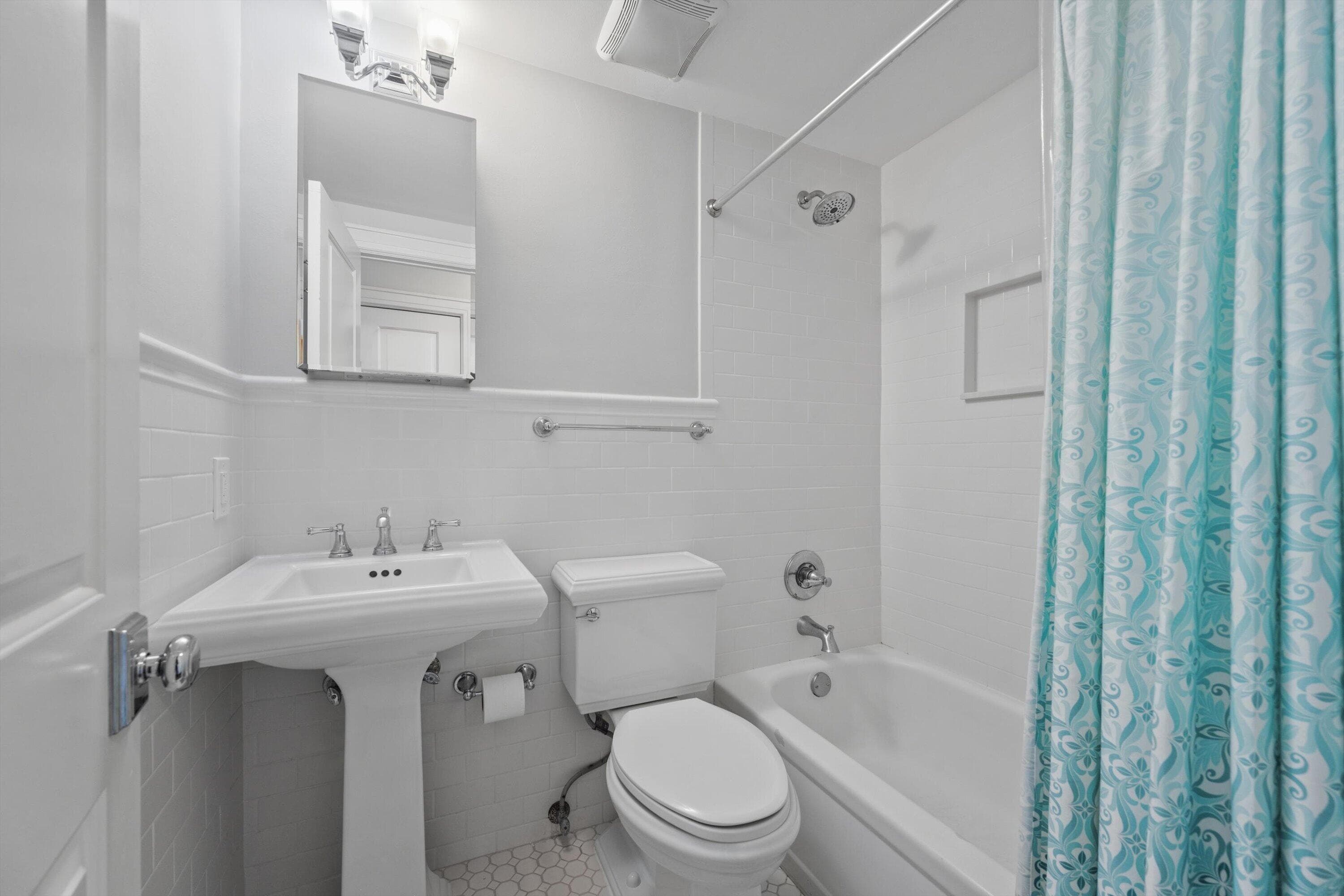 235 Sunrise Avenue 3232, Palm Beach, FL 33480 — photo 19 of 23
