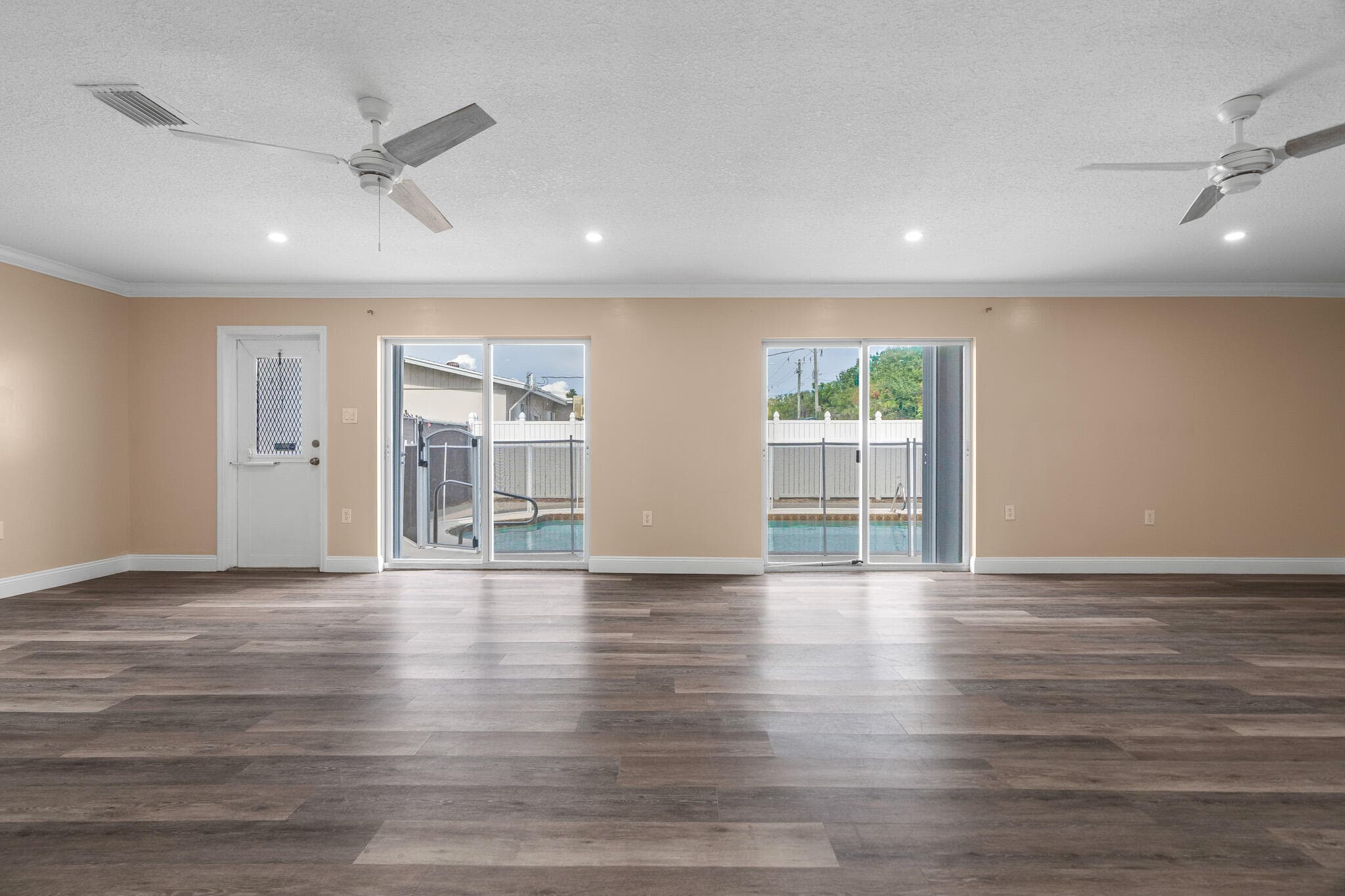 3201 Alice Drive, Palm Springs, FL 33461 — photo 17 of 65
