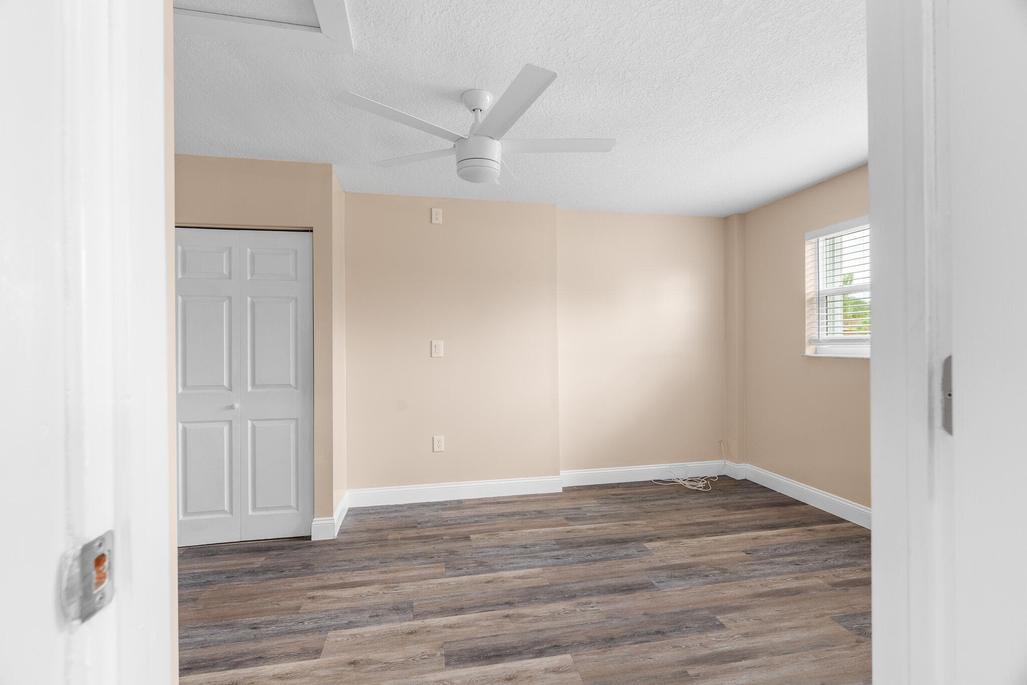 3201 Alice Drive, Palm Springs, FL 33461 — photo 29 of 65