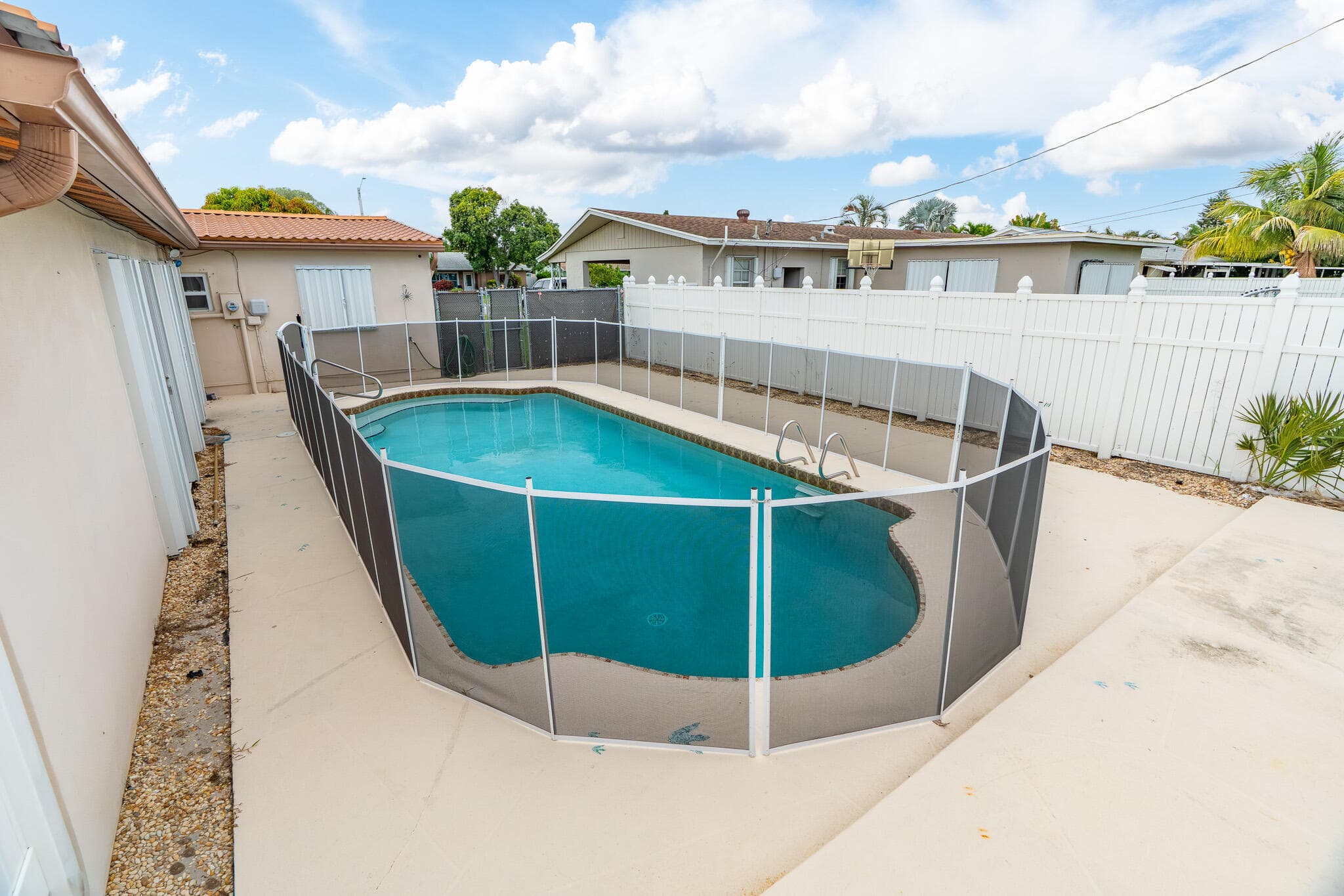 3201 Alice Drive, Palm Springs, FL 33461 — photo 45 of 65