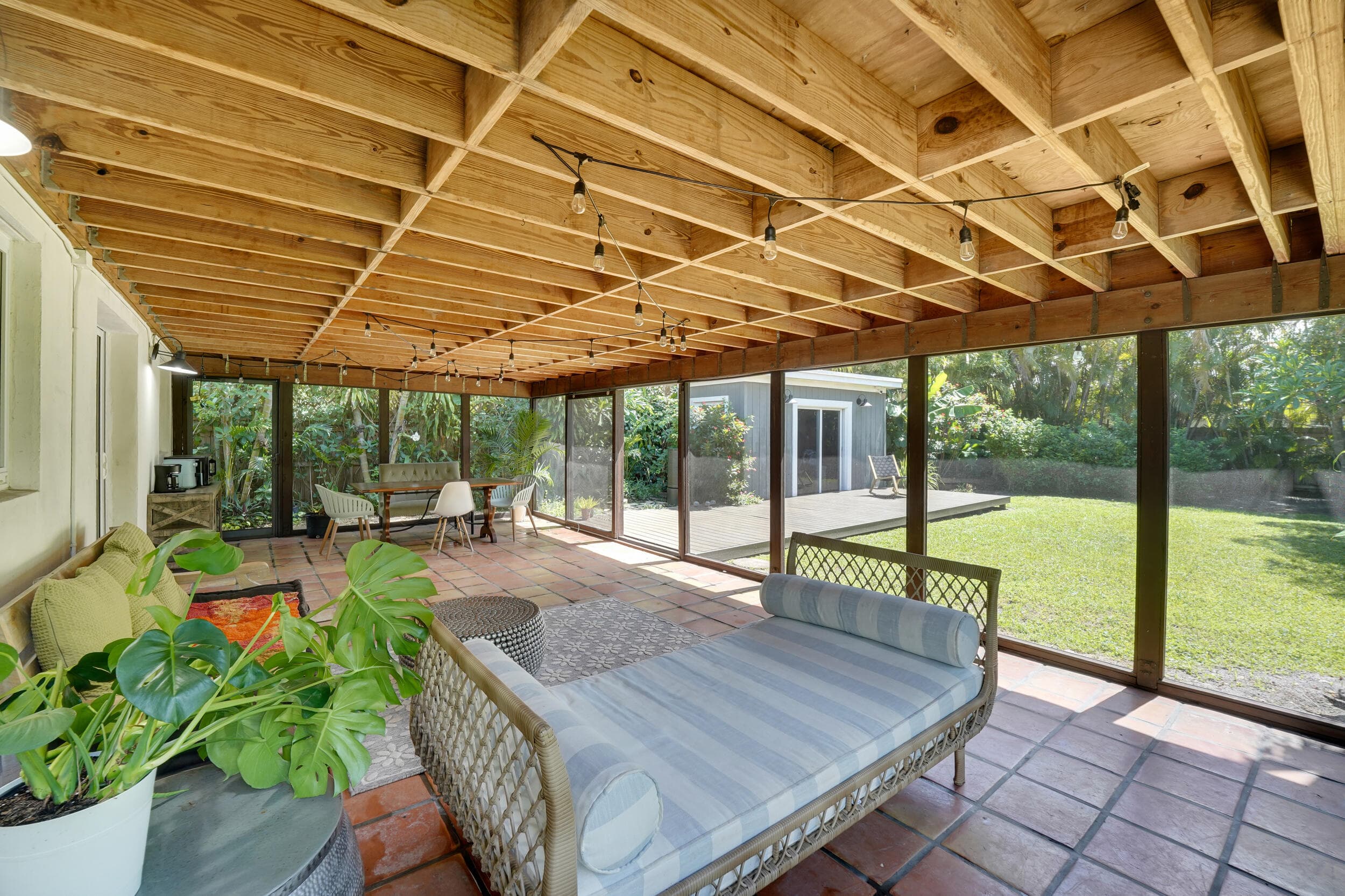 1236 NE 13th Avenue, Fort Lauderdale, FL 33304 — photo 18 of 41