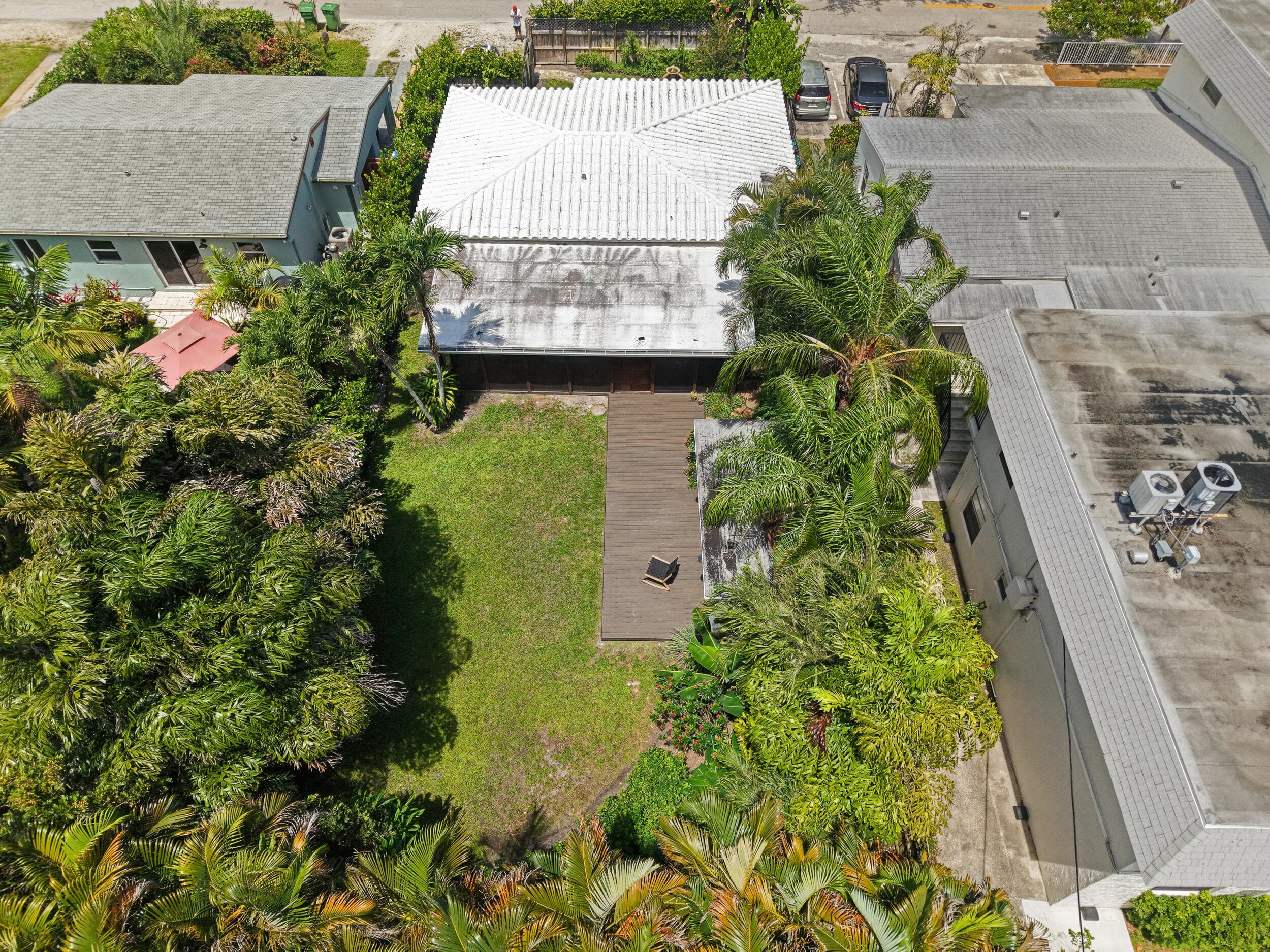 1236 NE 13th Avenue, Fort Lauderdale, FL 33304 — photo 38 of 41