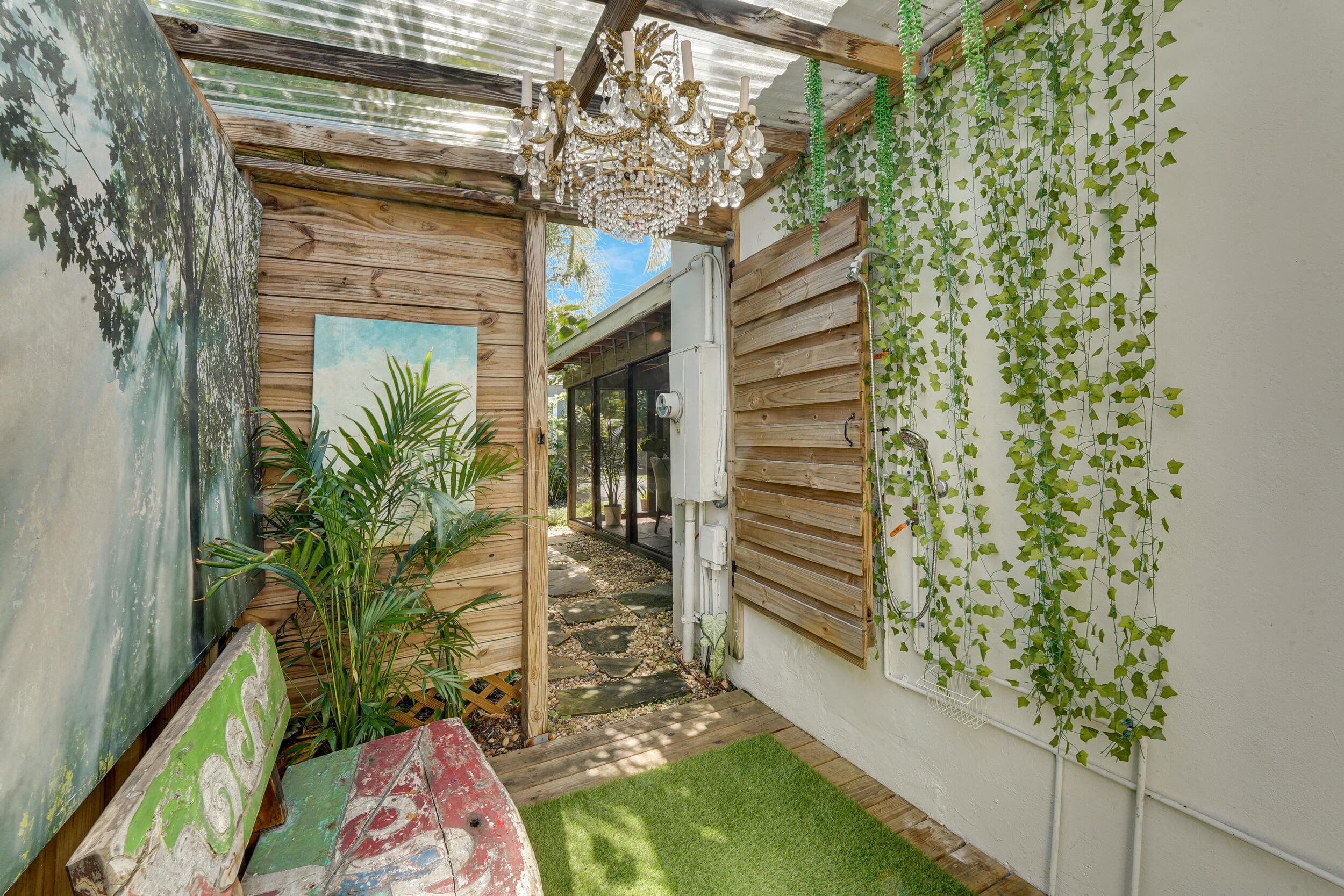 1236 NE 13th Avenue, Fort Lauderdale, FL 33304 — photo 11 of 41