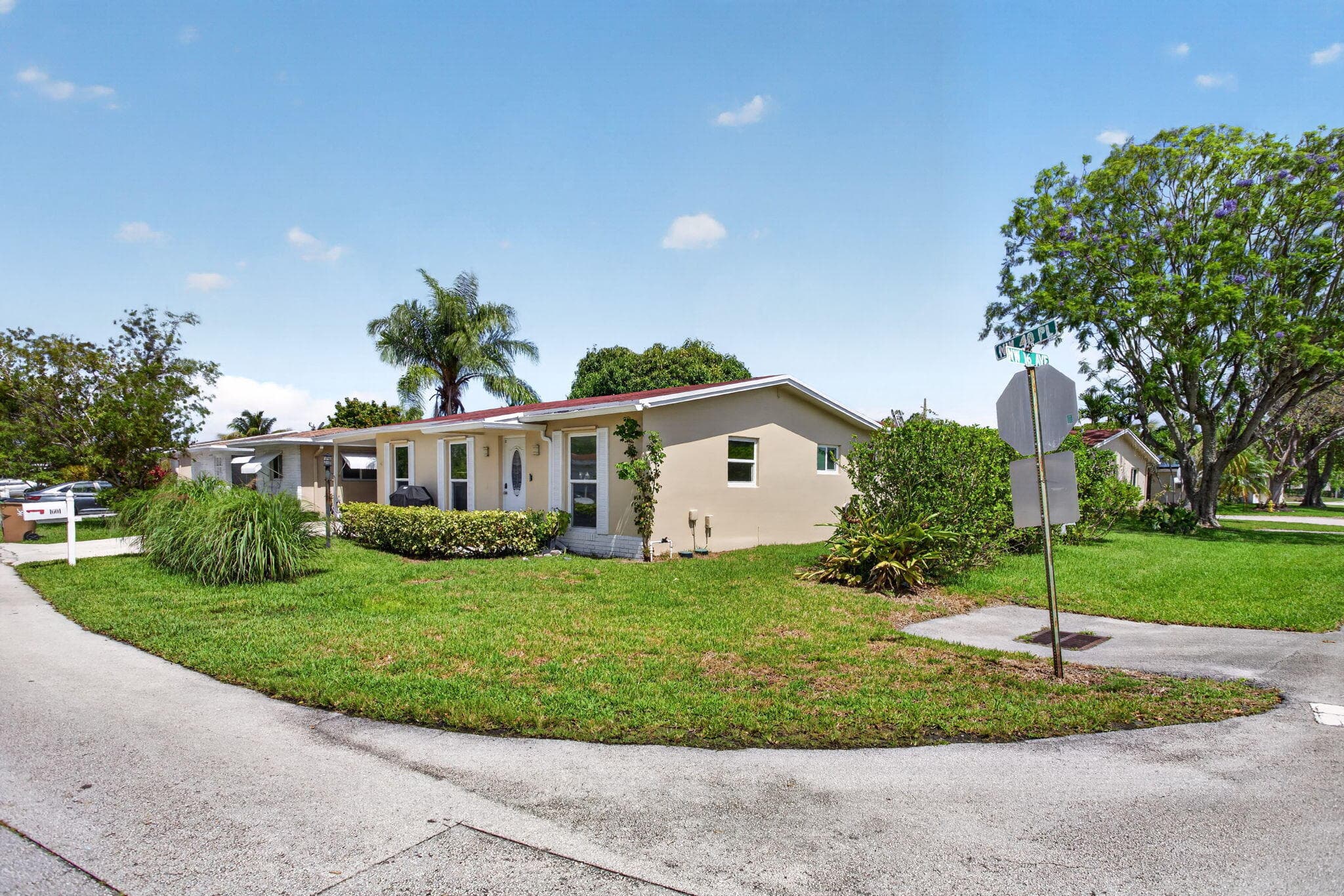 1601 NW 48th Place, Deerfield Beach, FL 33064 — photo 25 of 37