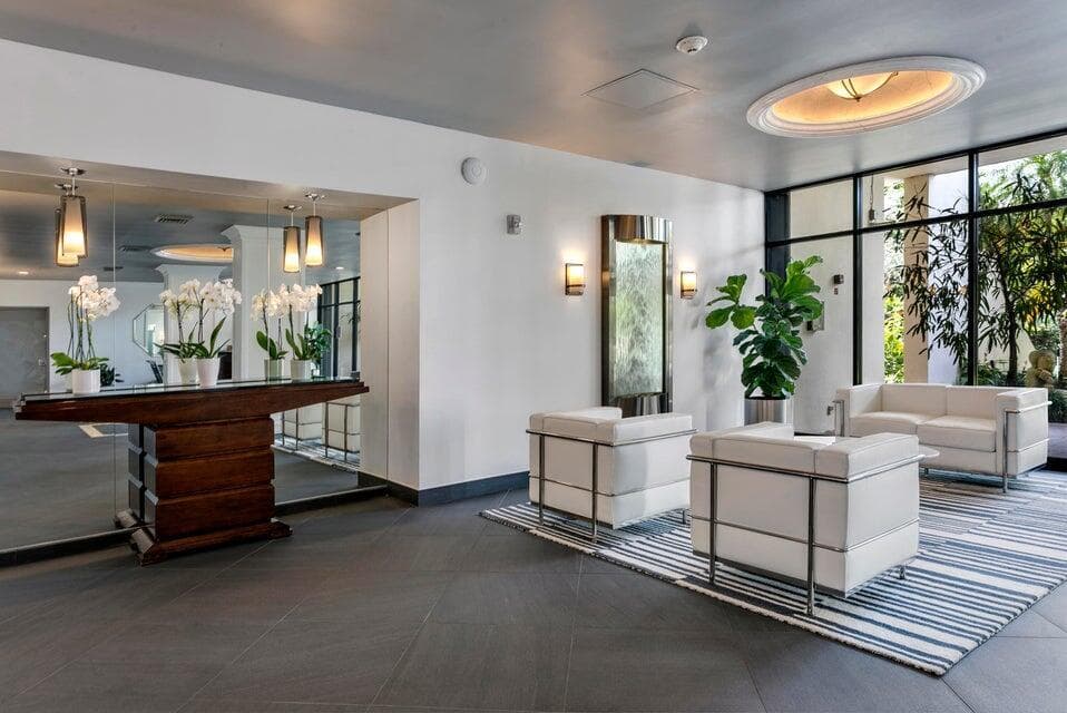 2400 Presidential Way 1803, West Palm Beach, FL 33401 — photo 30 of 34