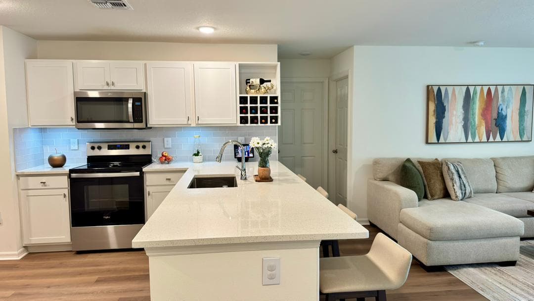 901 SW Fisherman Avenue, Port St. Lucie, FL 34953 — photo 9 of 21