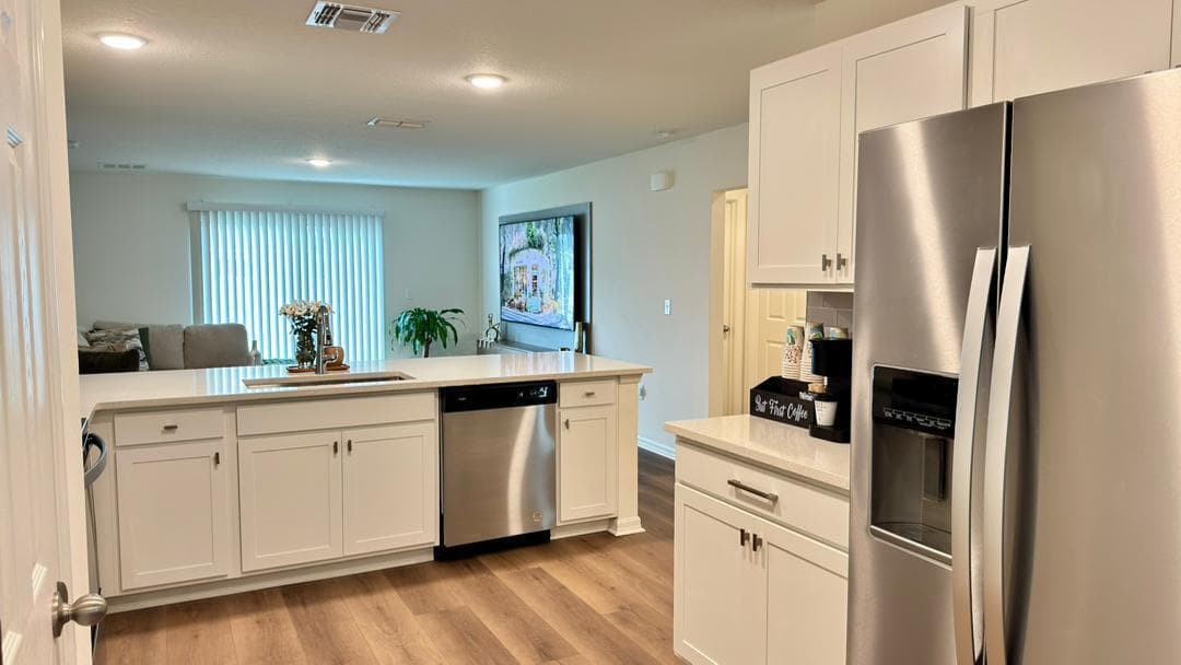 901 SW Fisherman Avenue, Port St. Lucie, FL 34953 — photo 6 of 21