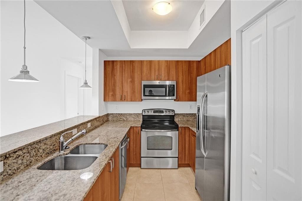 1931 NE 2nd Street 303, Deerfield Beach, FL 33441 — photo 9 of 36