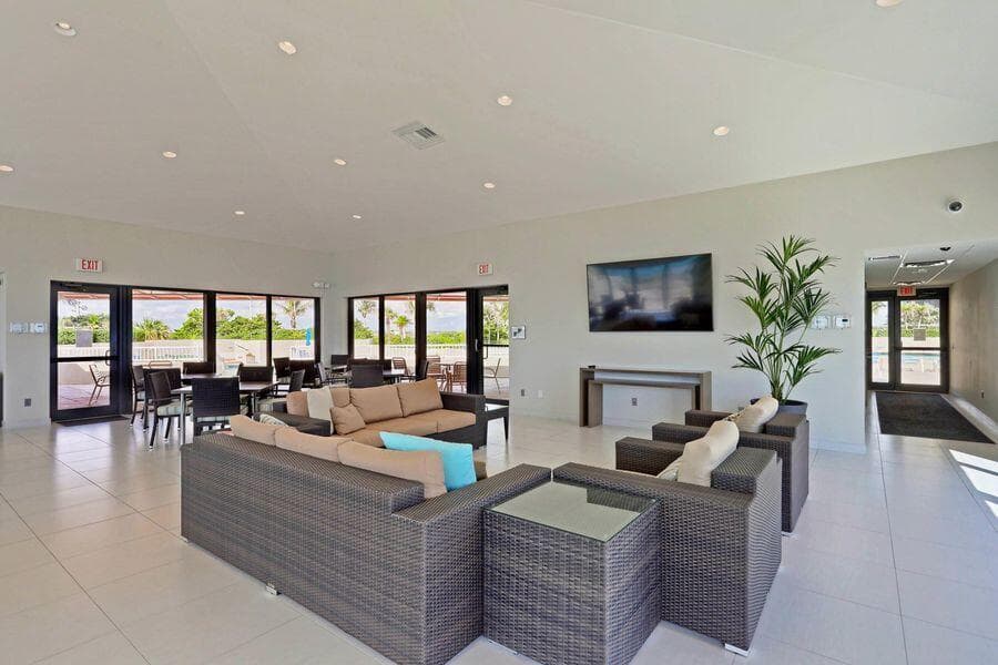 5550 N Ocean Drive 3c, Riviera Beach, FL 33404 — photo 50 of 68