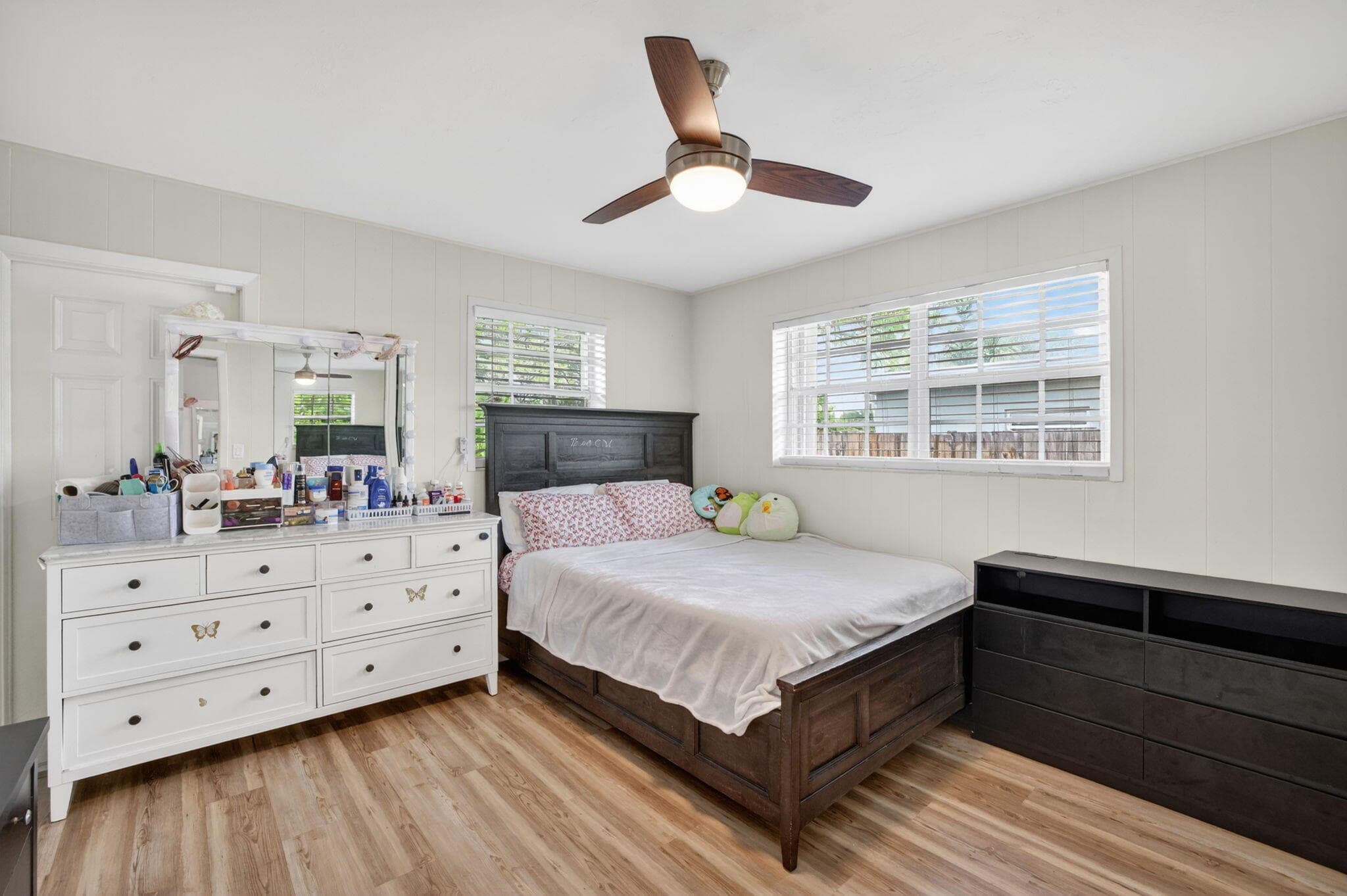 633 NW 30th Street, Wilton Manors, FL 33311 — photo 9 of 30