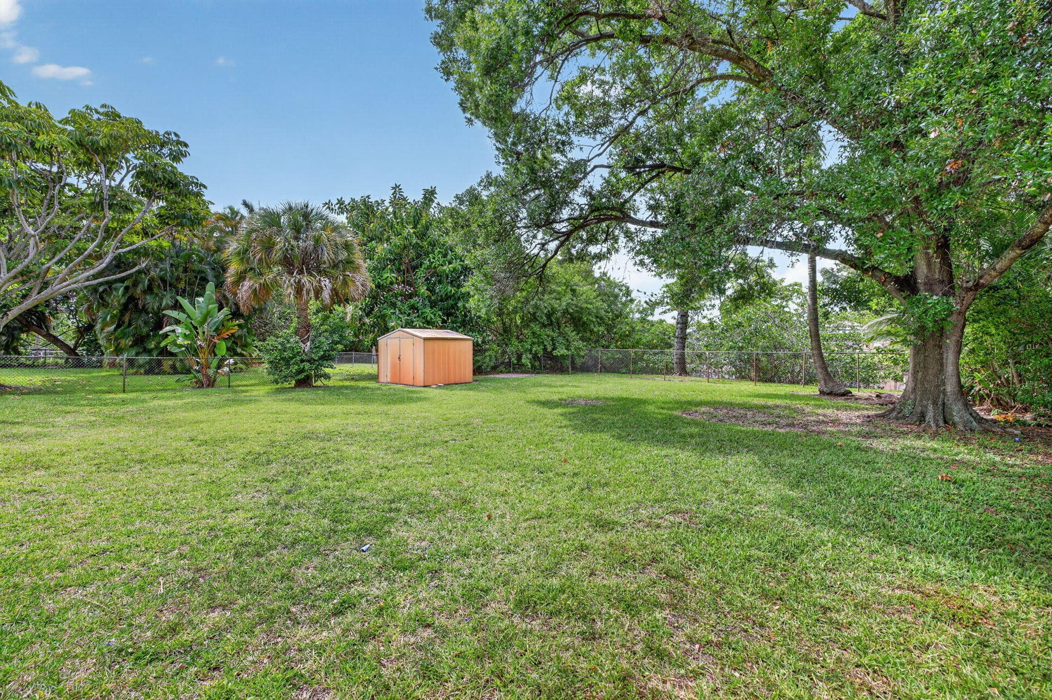 633 NW 30th Street, Wilton Manors, FL 33311 — photo 23 of 30