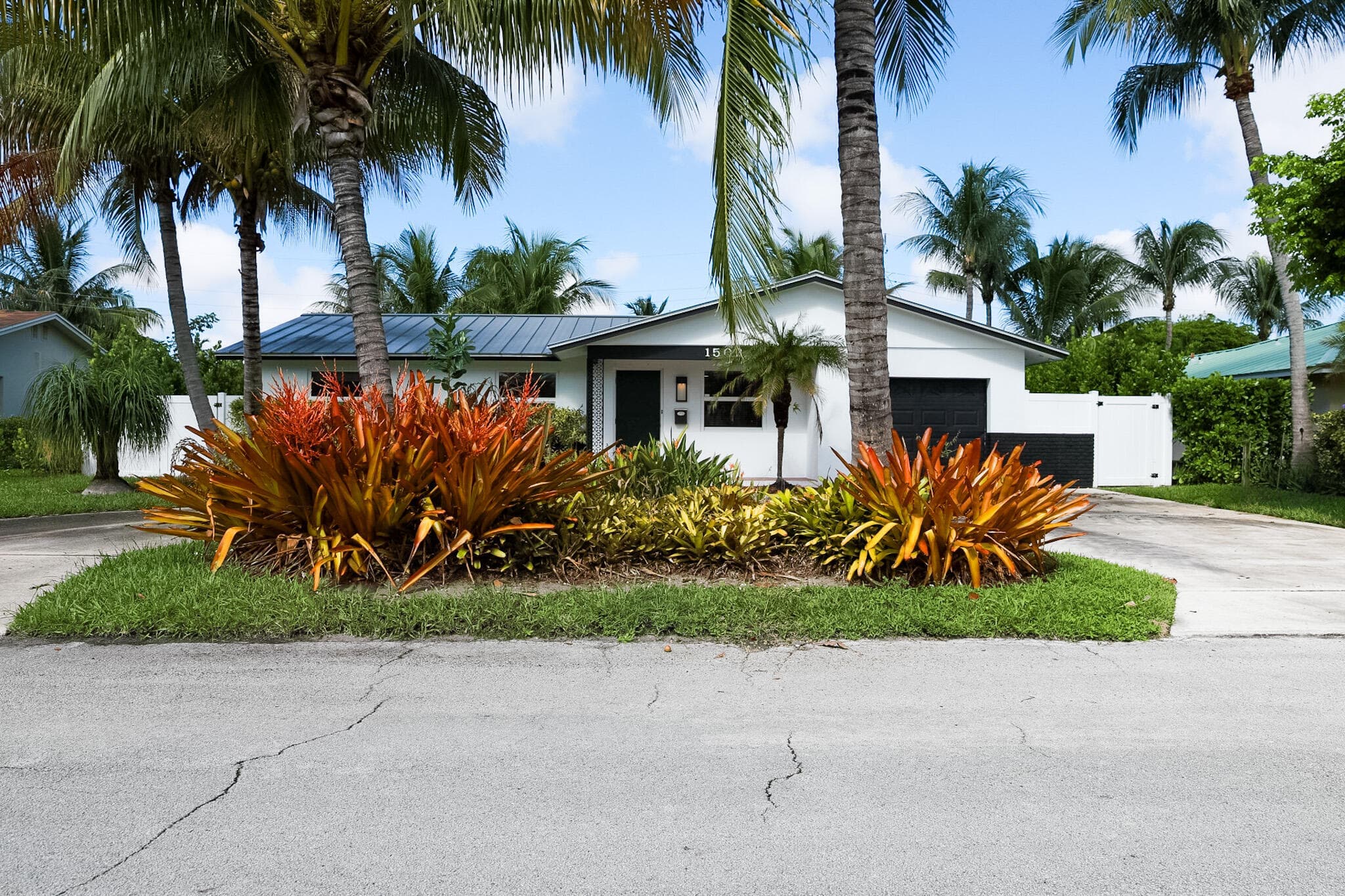 1502 NW 4th Avenue, Delray Beach, FL 33432 — photo 1 of 28