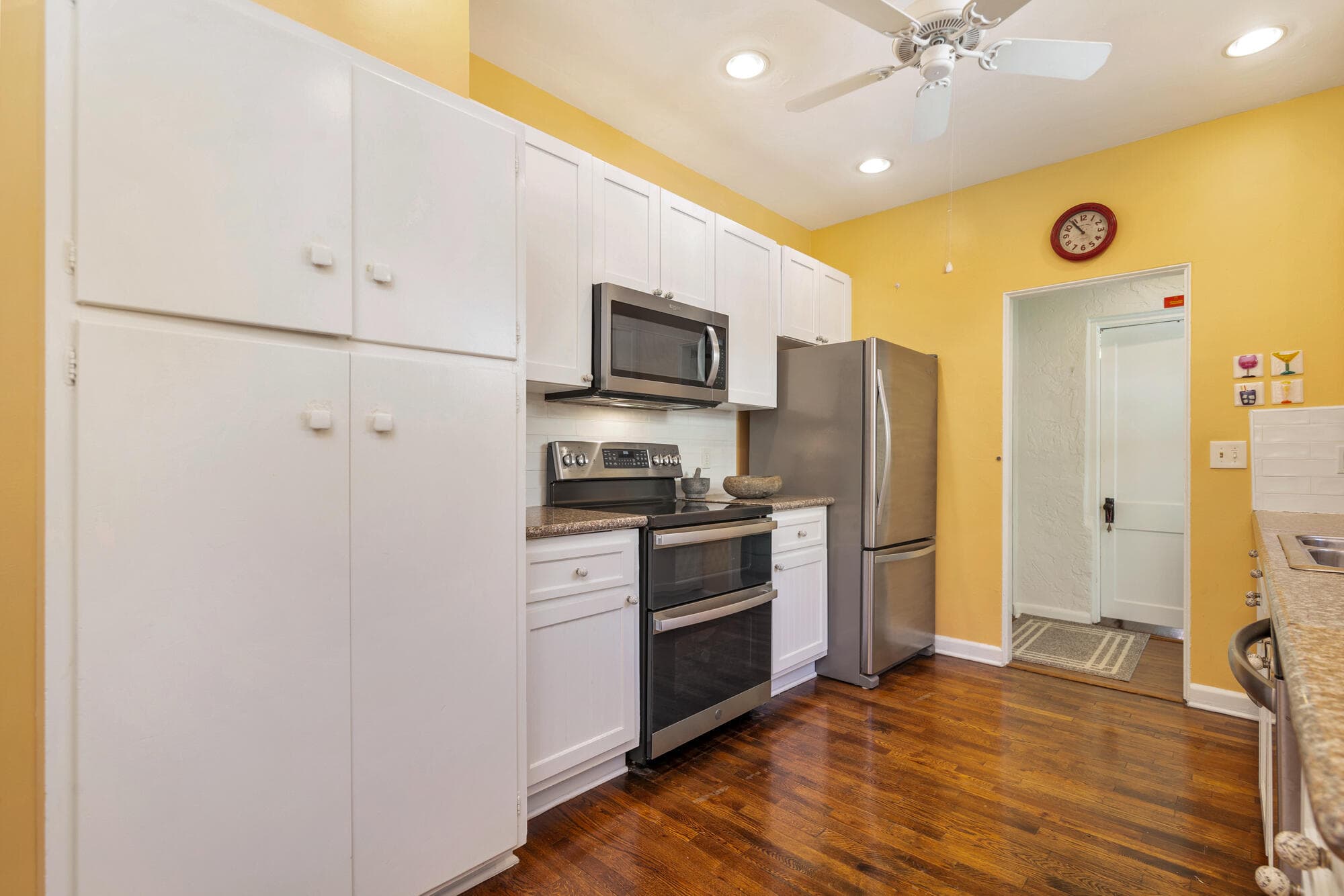 714 Sunset Road, West Palm Beach, FL 33401 — photo 12 of 31