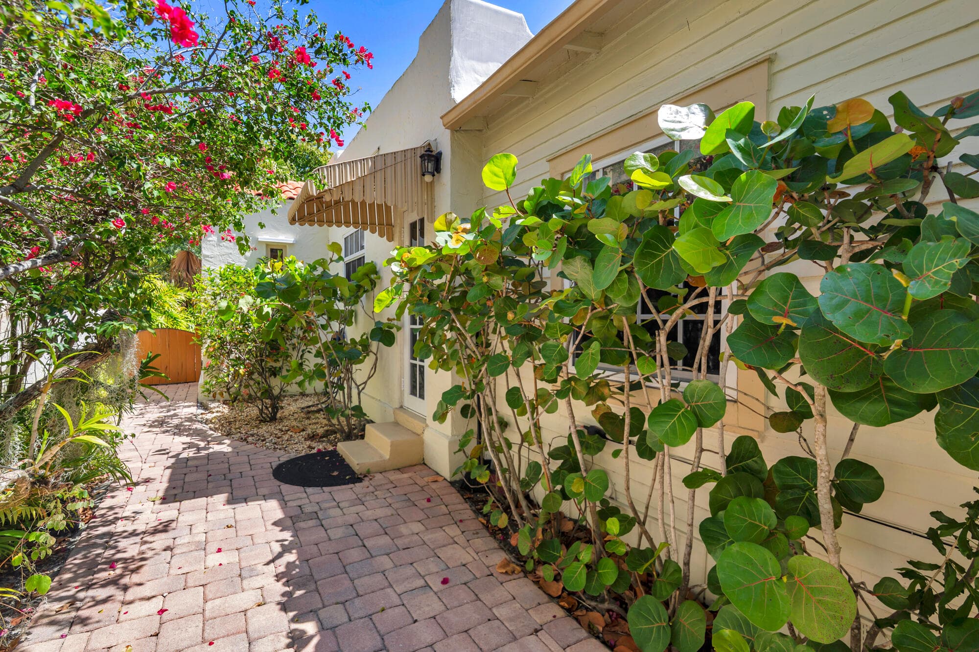 714 Sunset Road, West Palm Beach, FL 33401 — photo 27 of 31