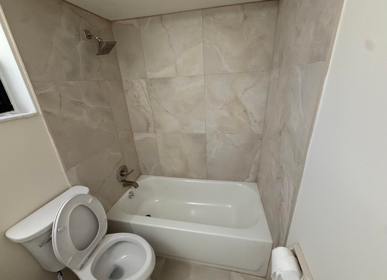 9083 W Highland Pines Drive 9083, Palm Beach Gardens, FL 33418 — photo 9 of 10
