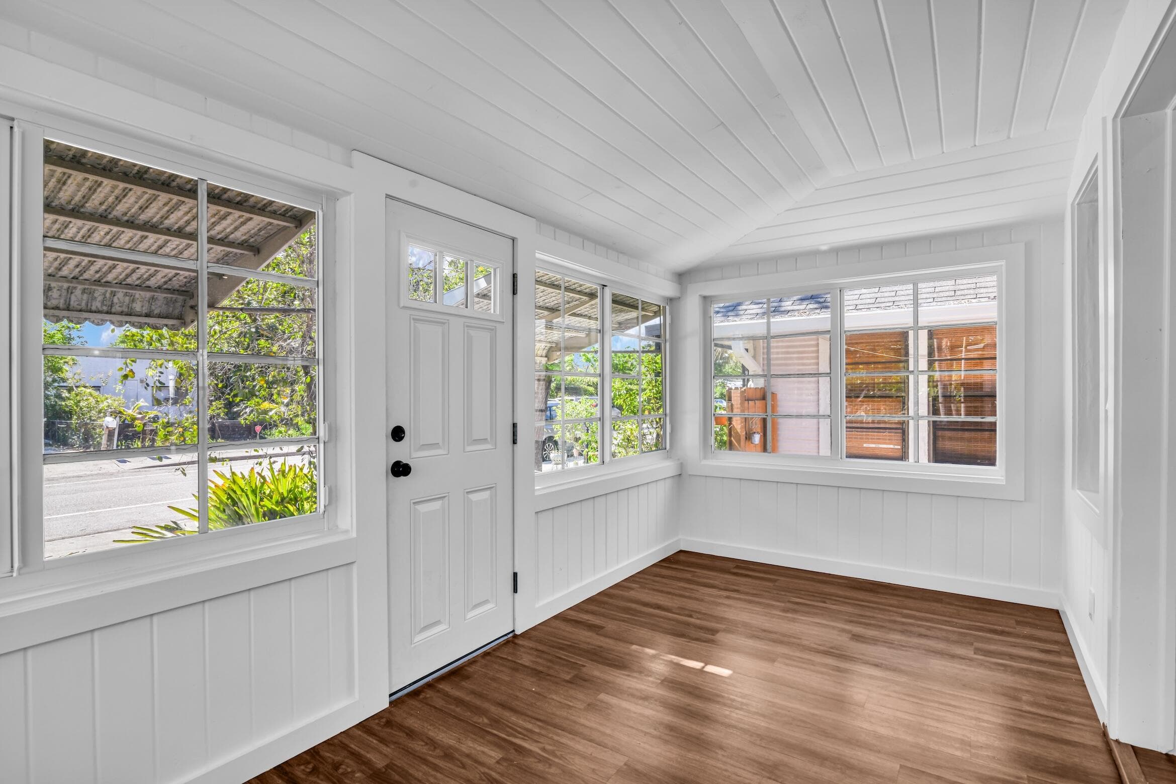 427 N J Street, Lake Worth Beach, FL 33460 — photo 3 of 26