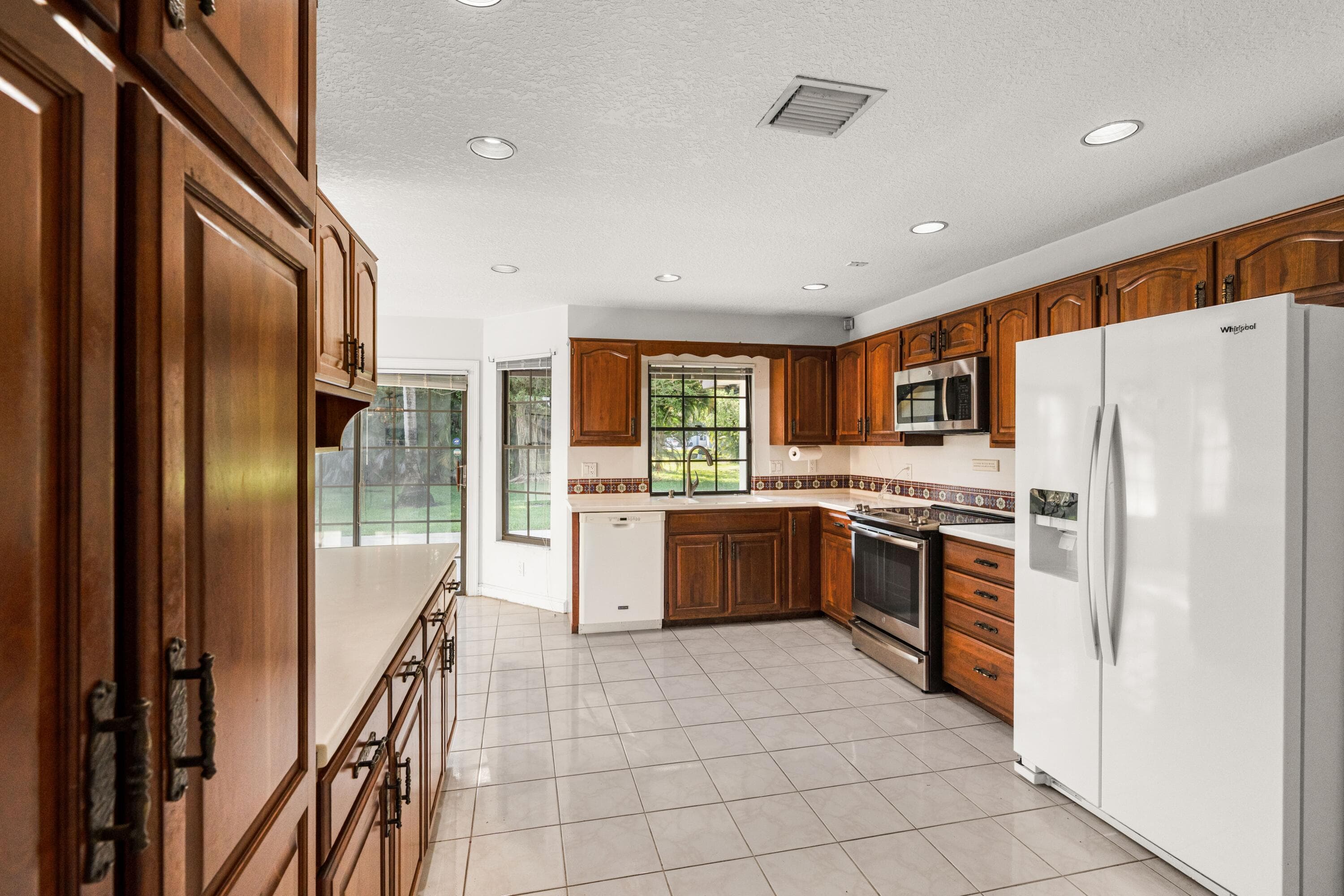 3693 Valley Park Way, Lake Worth, FL 33467 — photo 6 of 29