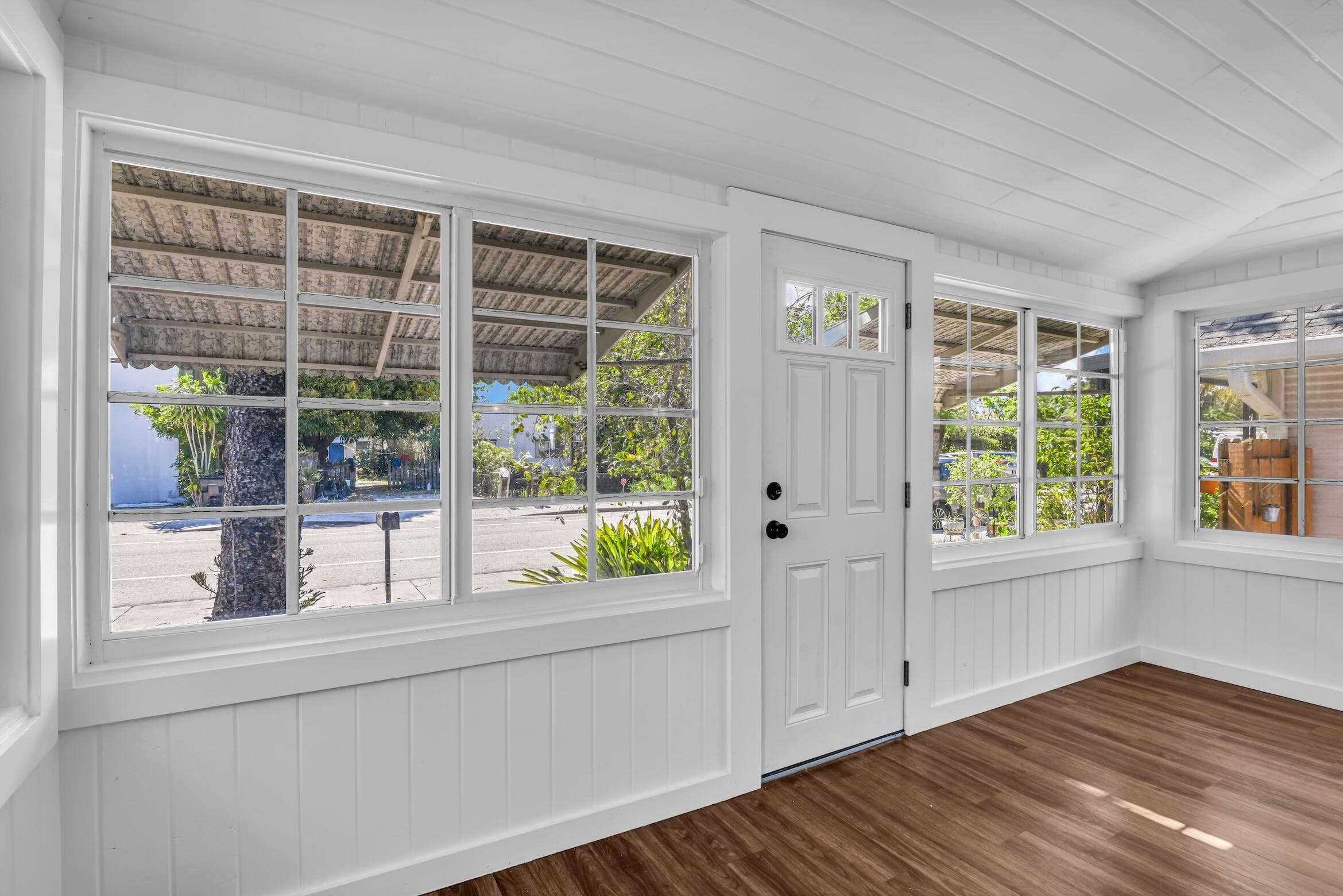 427 N J Street, Lake Worth Beach, FL 33460 — photo 2 of 26
