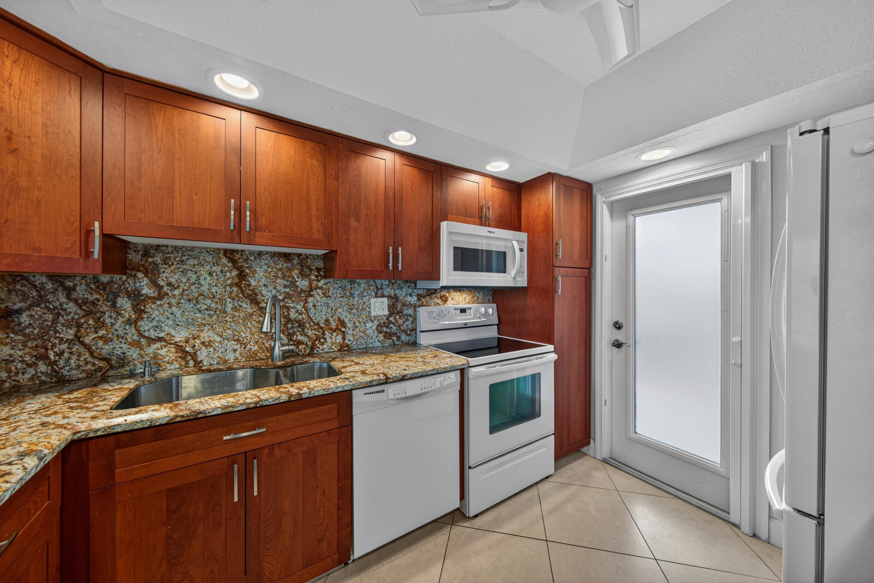 3150 NE 48th Court 414, Lighthouse Point, FL 33064 — photo 20 of 50