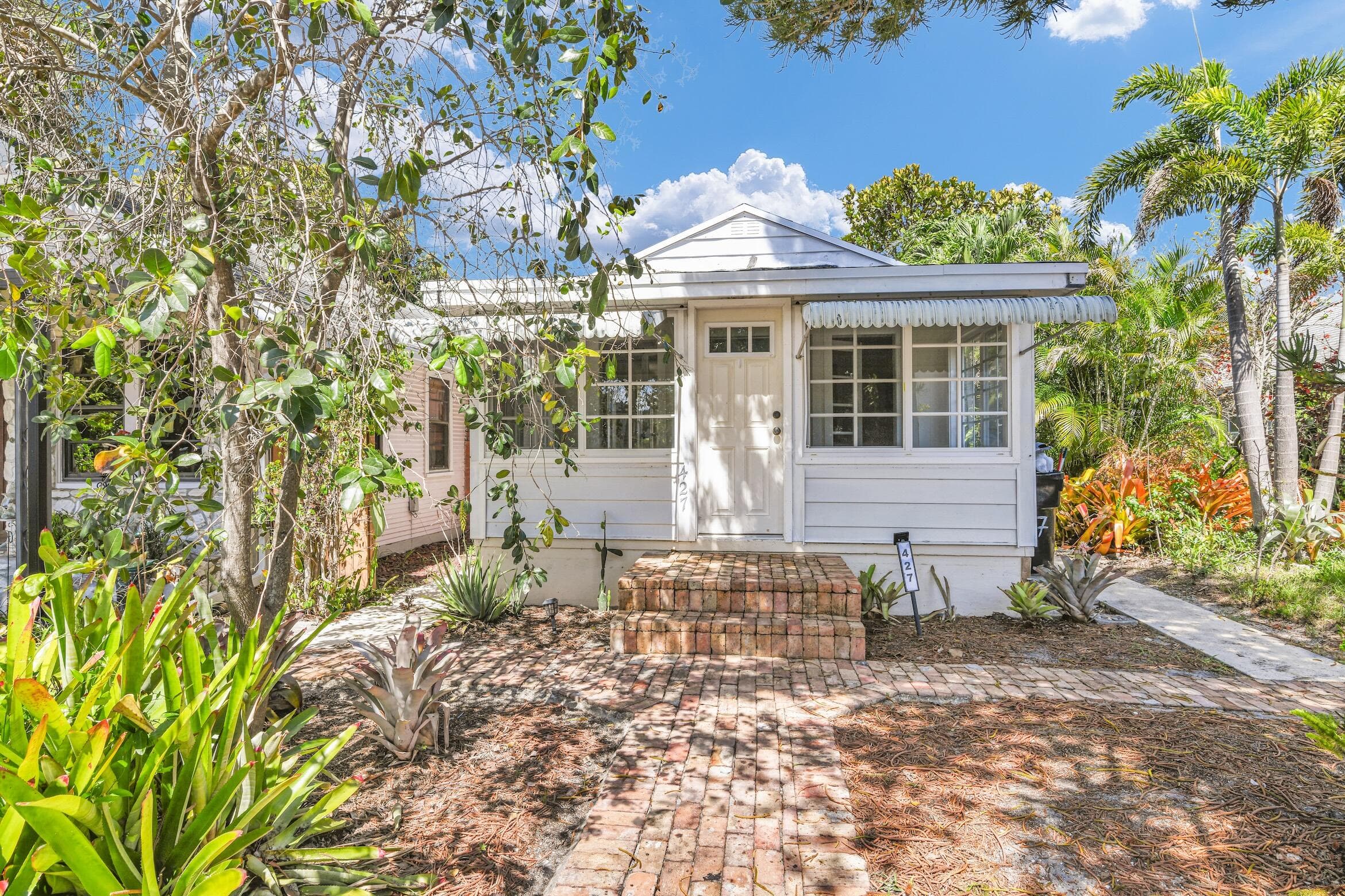 427 N J Street, Lake Worth Beach, FL 33460 — photo 1 of 26