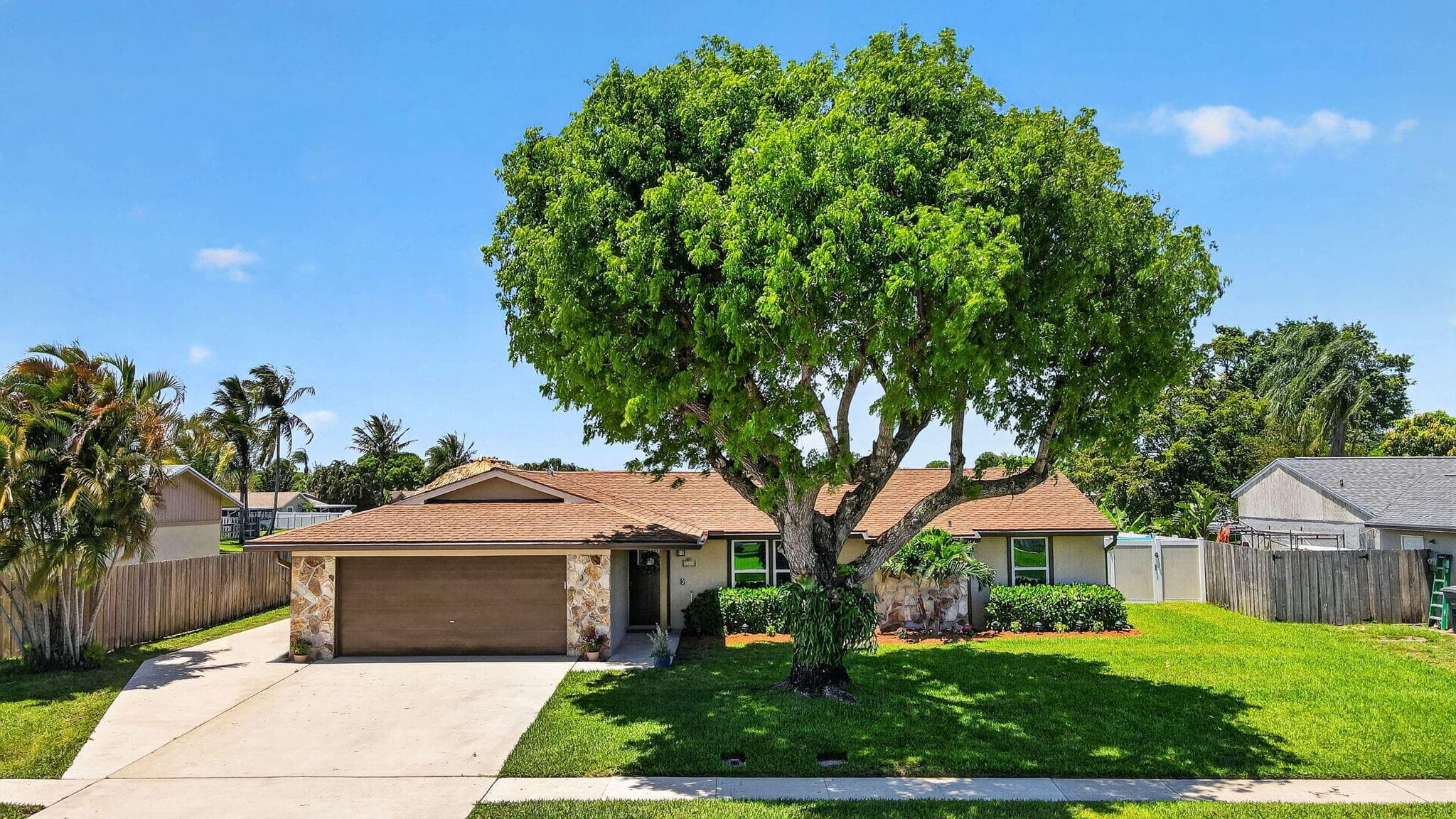 5363 Benjamin Avenue, Boynton Beach, FL 33472 — photo 16 of 117