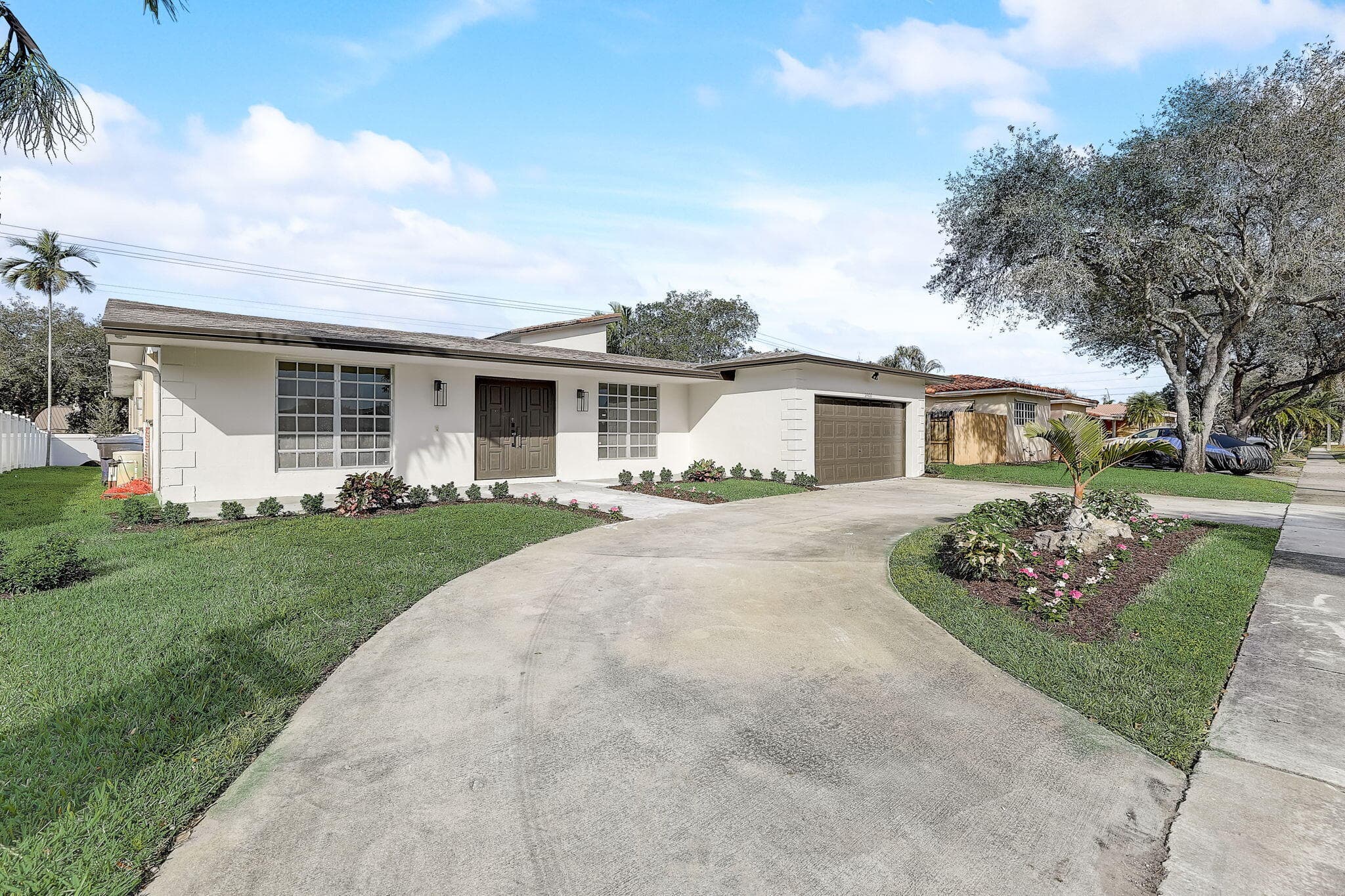 3900 N 45th Avenue, Hollywood, FL 33021 — photo 36 of 43