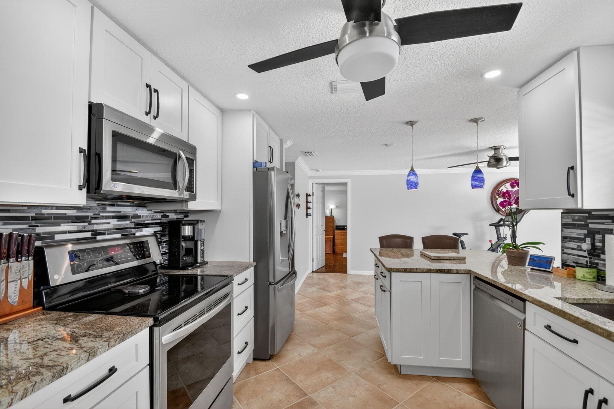 5363 Benjamin Avenue, Boynton Beach, FL 33472 — photo 35 of 117