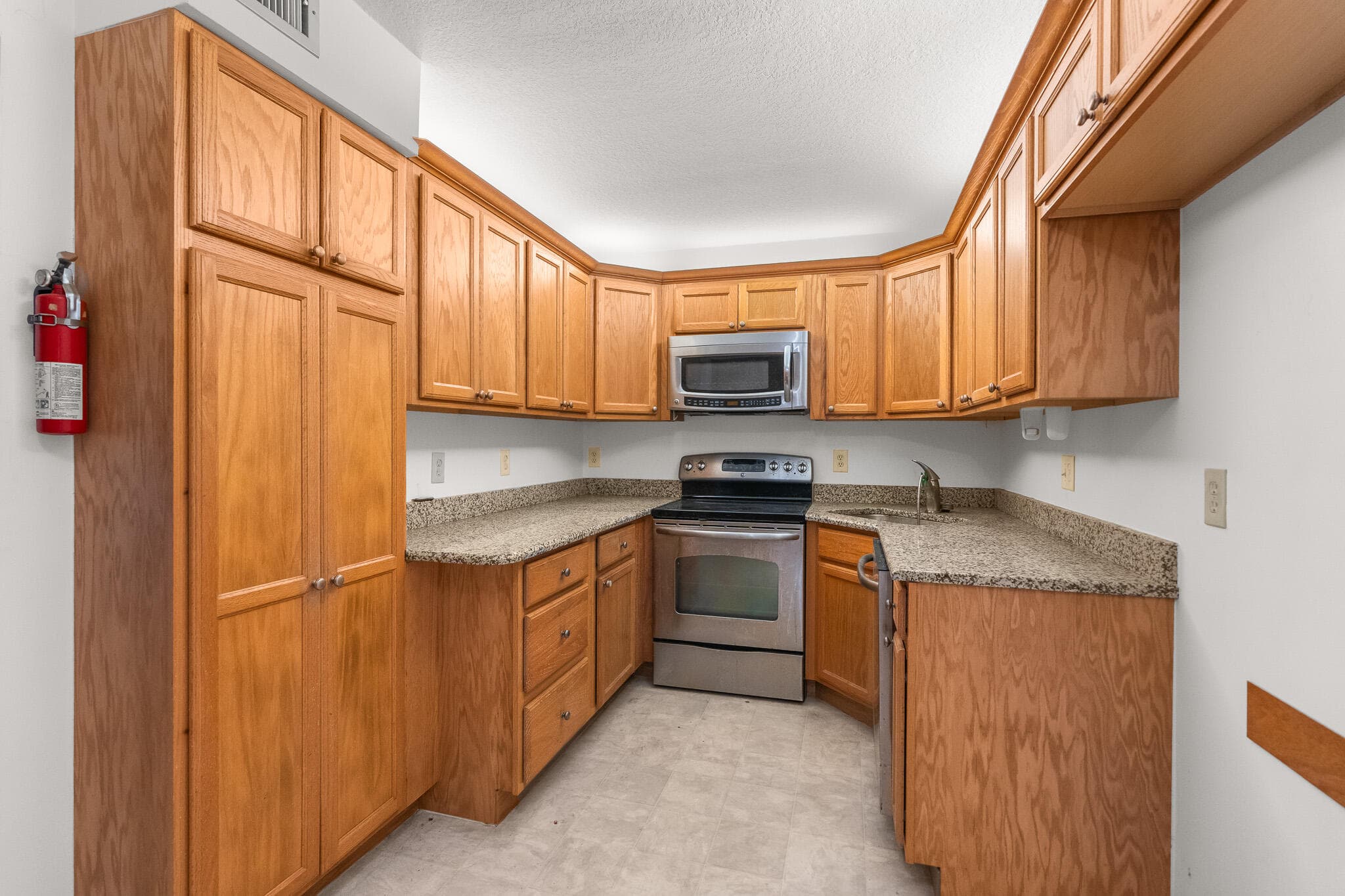 713 Sunny Pine Way G1, Greenacres, FL 33415 — photo 2 of 44
