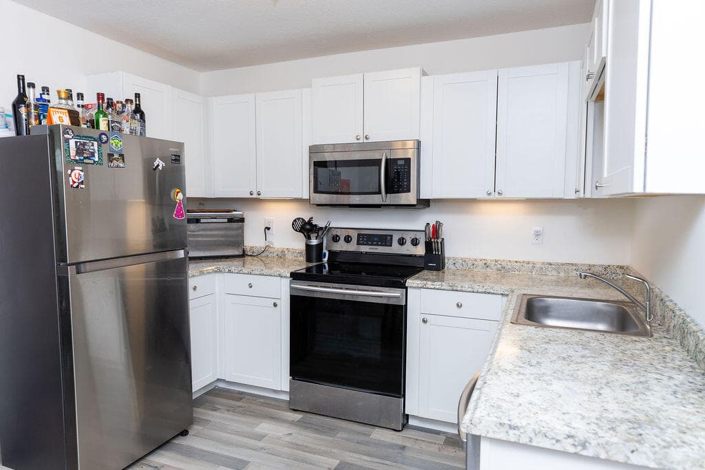 4978 Alder Drive B, West Palm Beach, FL 33417 — photo 6 of 42