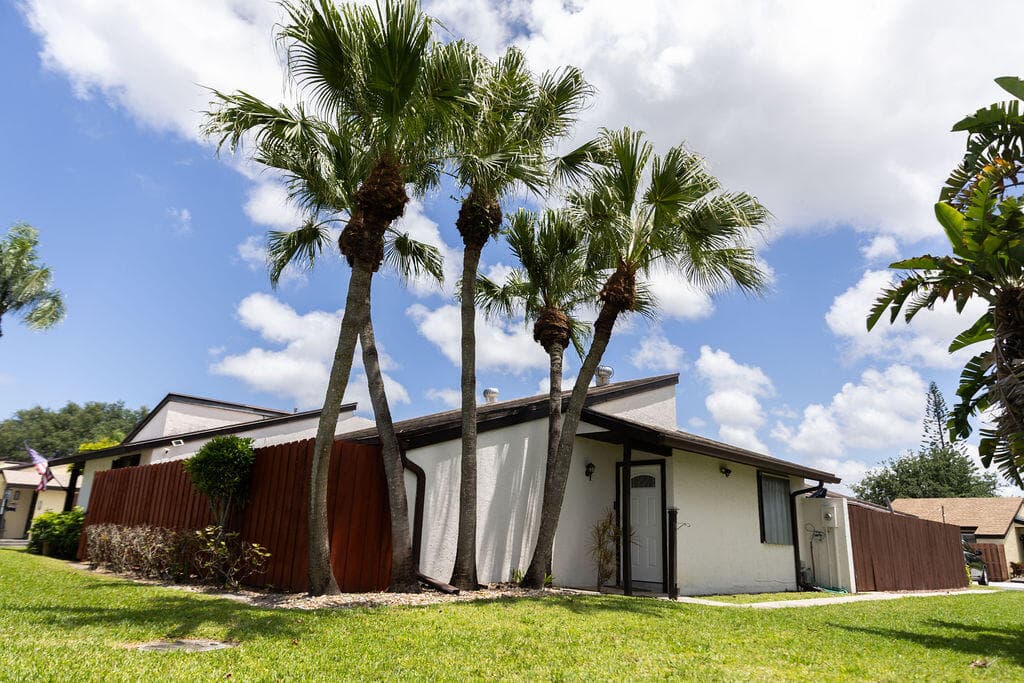 4978 Alder Drive B, West Palm Beach, FL 33417 — photo 1 of 42