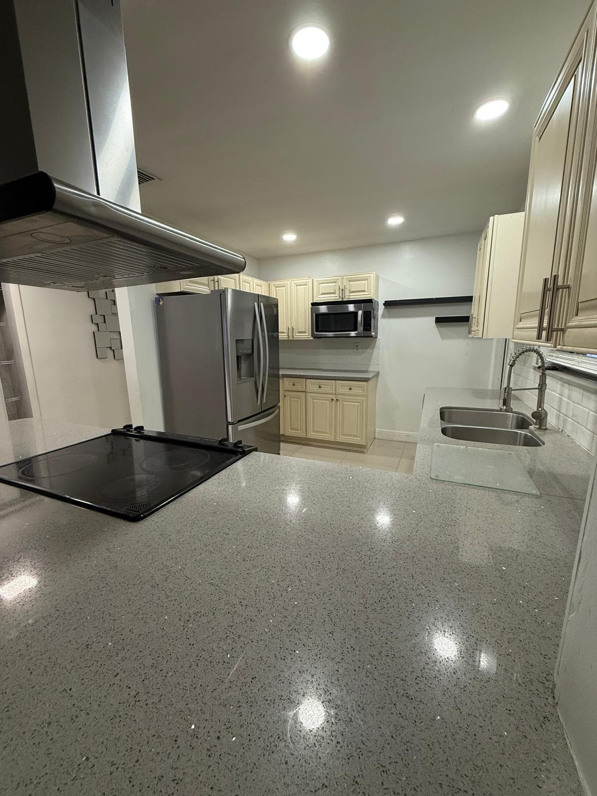 3111 N 66th Avenue, Hollywood, FL 33024 — photo 11 of 20