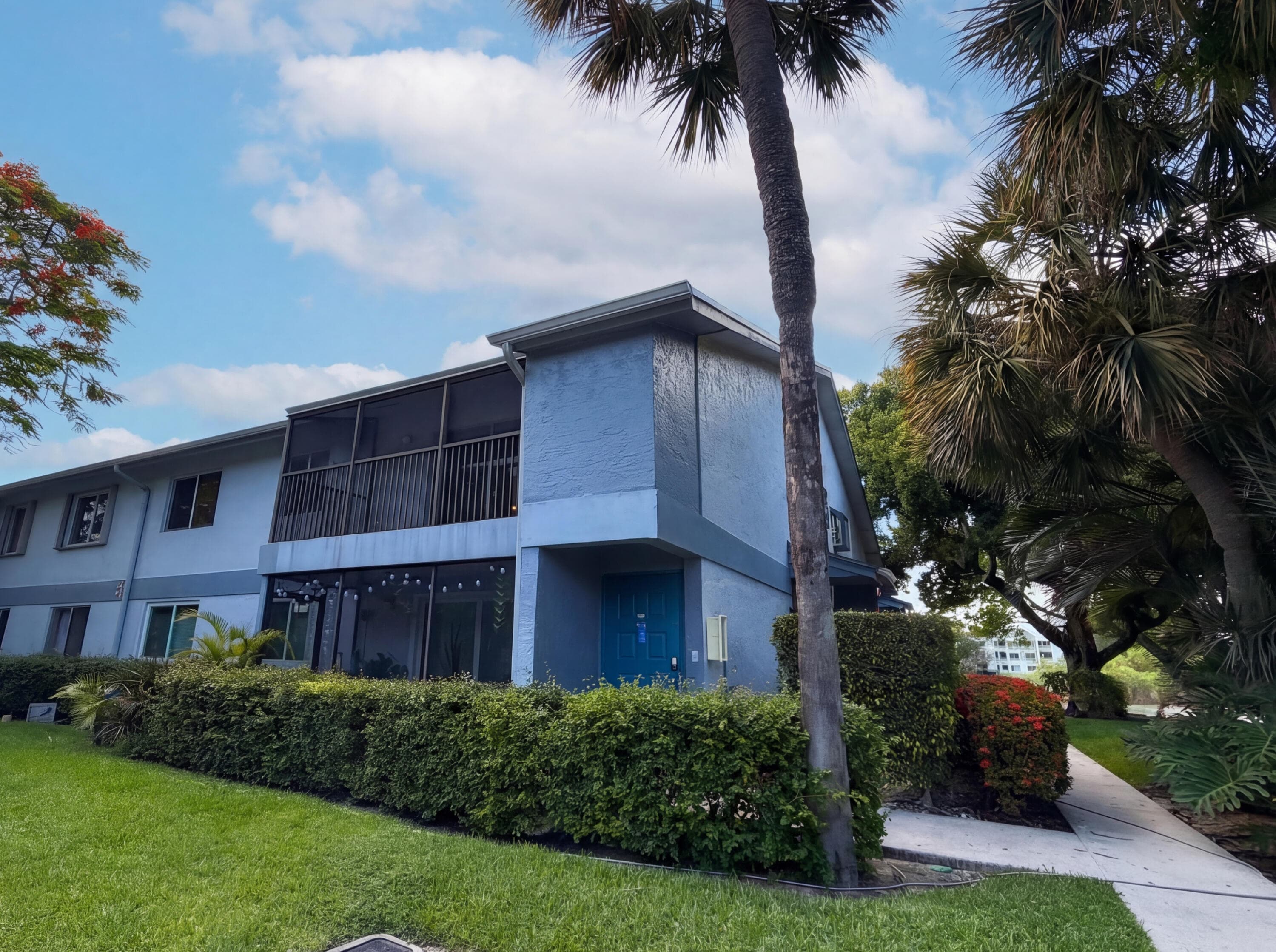 2737 S Oakland Forest Drive 202, Oakland Park, FL 33309 — photo 1 of 18