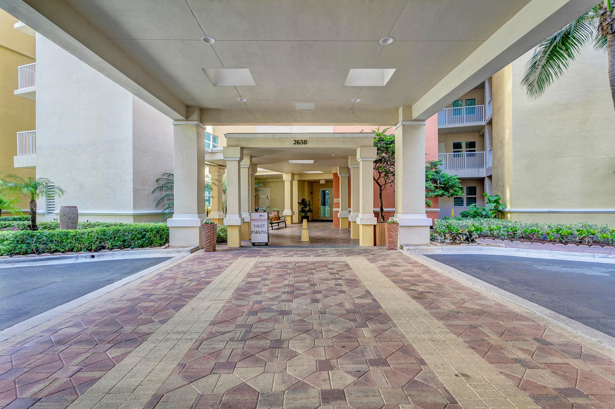 2640 Lake Shore Drive 1716, Riviera Beach, FL 33404 — photo 31 of 81