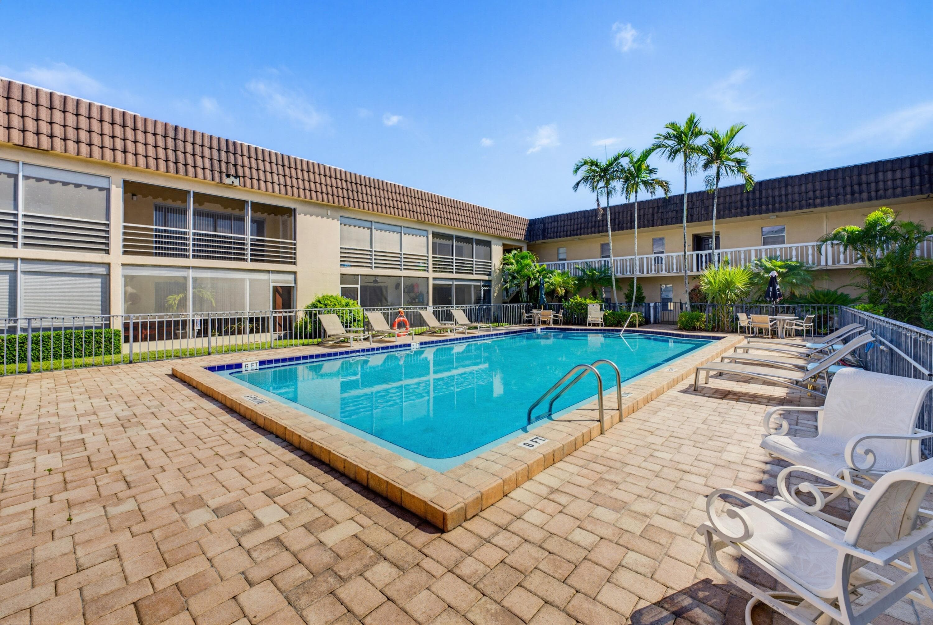 342 Southwind Drive 118, North Palm Beach, FL 33408 — photo 6 of 38