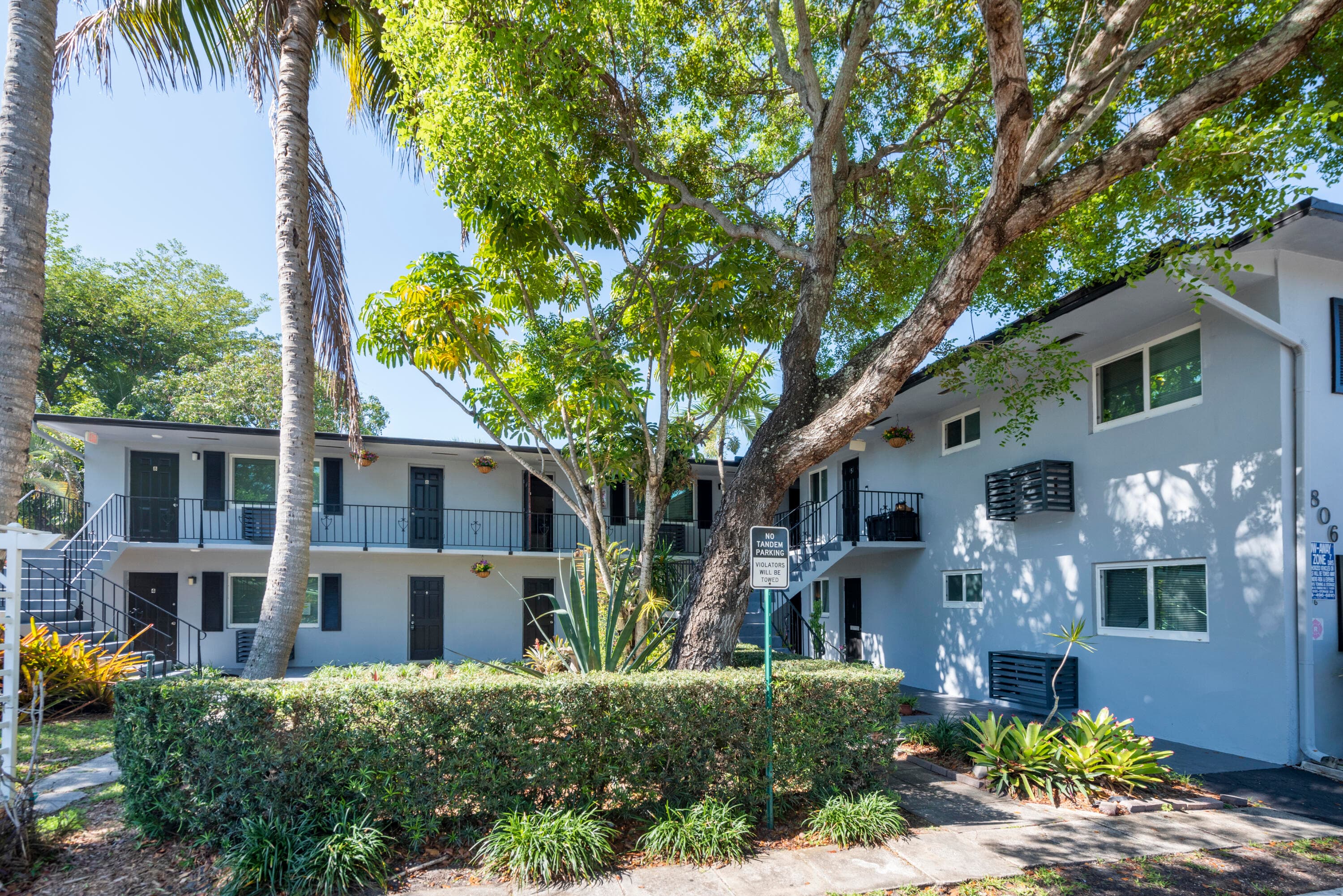 806 NE 16th Place 1-8, Fort Lauderdale, FL — photo 18 of 21