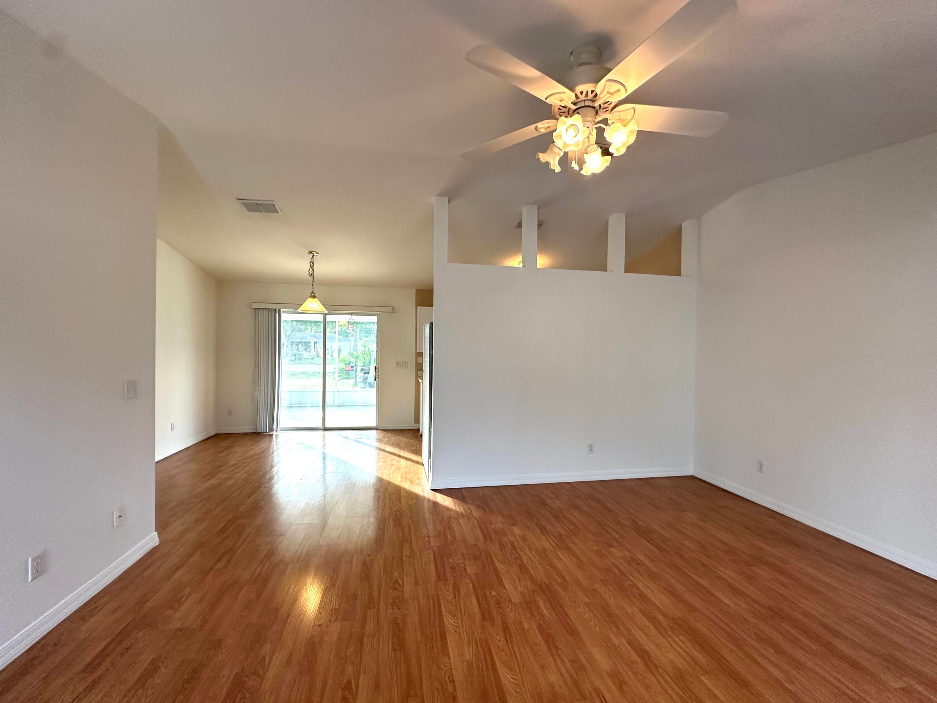 10312 SW 61st Terrace Road, Ocala, FL 34476 — photo 3 of 18
