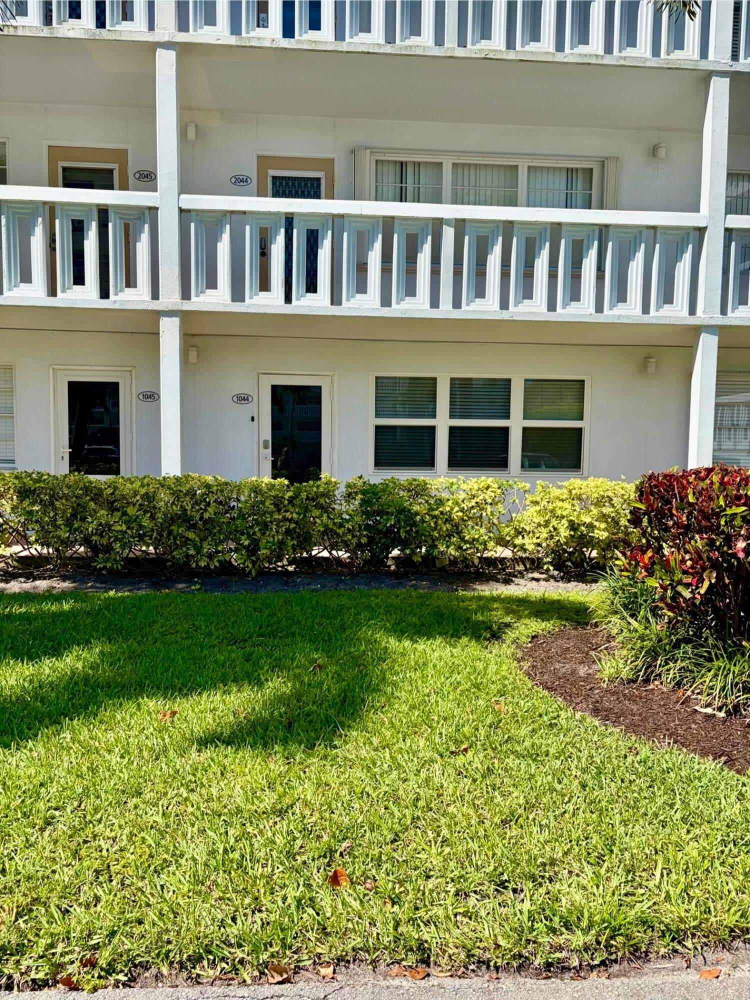 1044 Cambridge C, Deerfield Beach, FL 33442 — photo 3 of 21