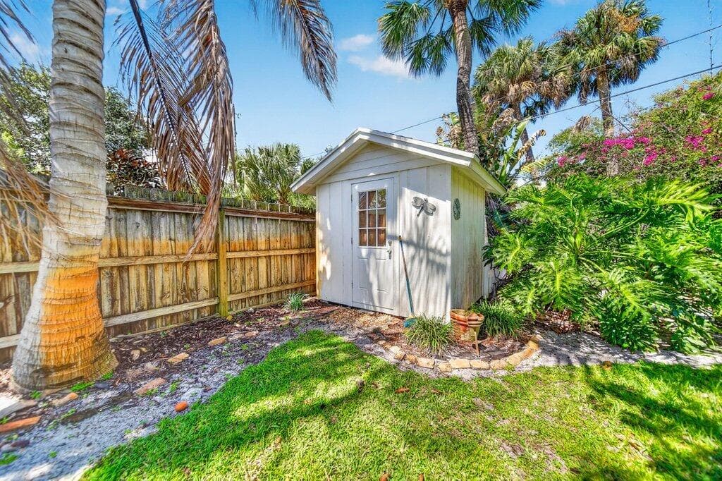 262 SE Monterey Avenue, Stuart, FL 34996 — photo 42 of 43